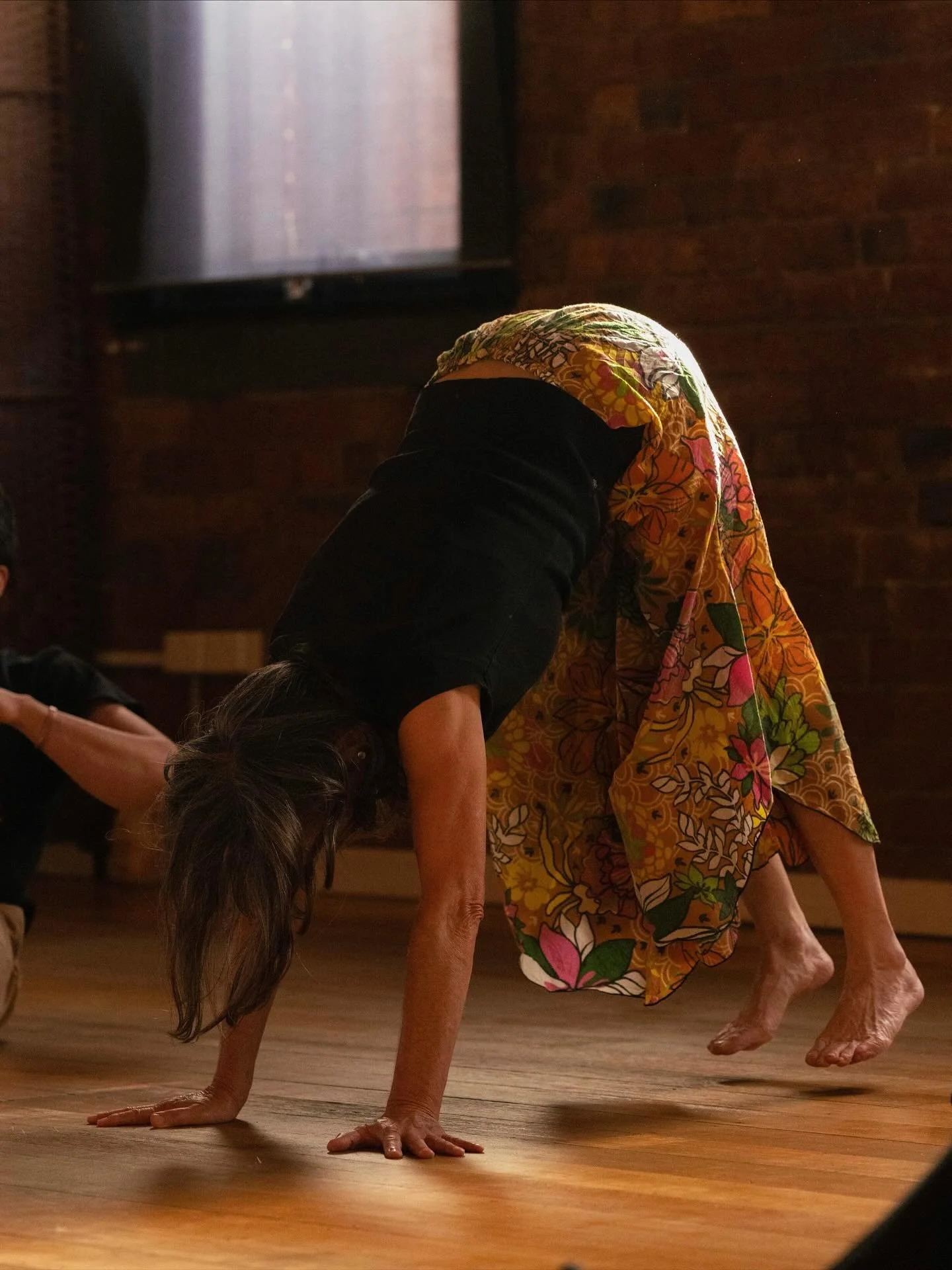 Move. Breathe. Stretch. Roll. Release. Repeat 🎉 

Every class is an invitation to return to your centre, activate your strength and move in alignment. 

Everything coming from a sense of passion, love and joy! 

Our integrative teachers believe in t