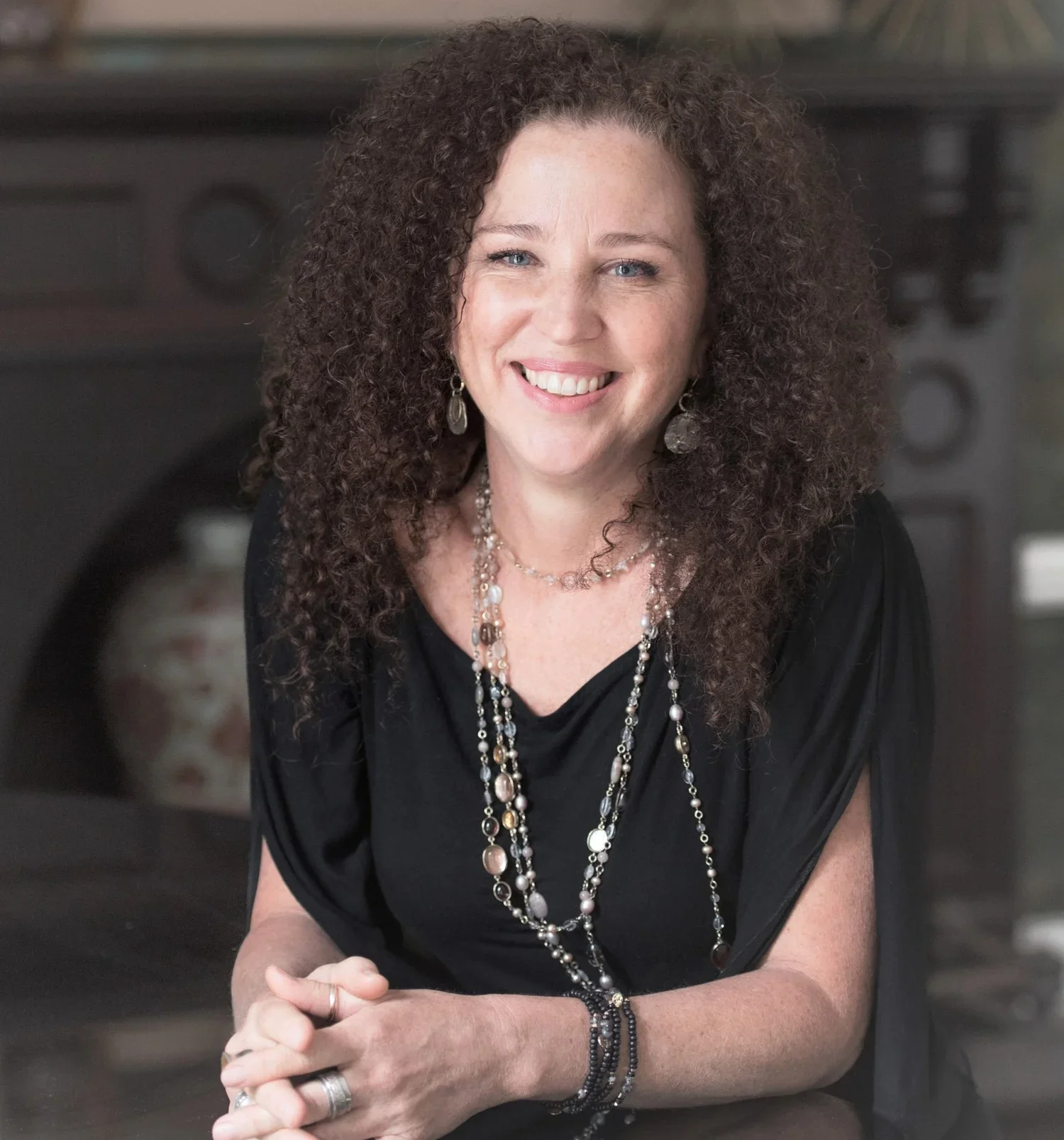 Monique Bevan Integrative Yoga, Breathwork & meditation teacher