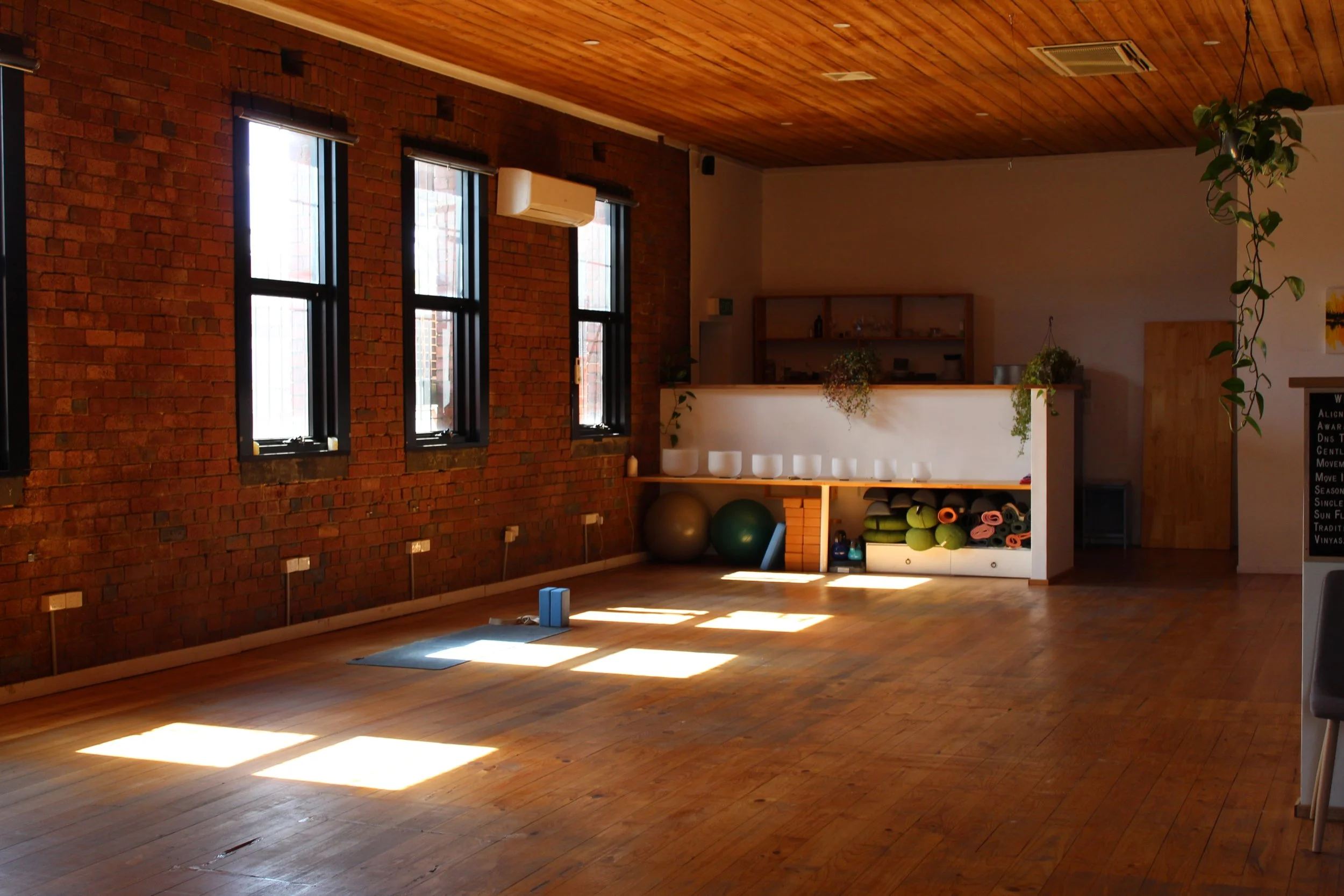 Movement rehabilitation studio at Lionheart Integrative Therapies in Collingwood used for physiotherapy and strength-based training.