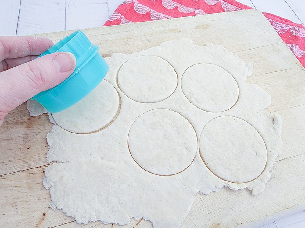 Upstart-no-yeast-pizzas-cut-dough.jpg