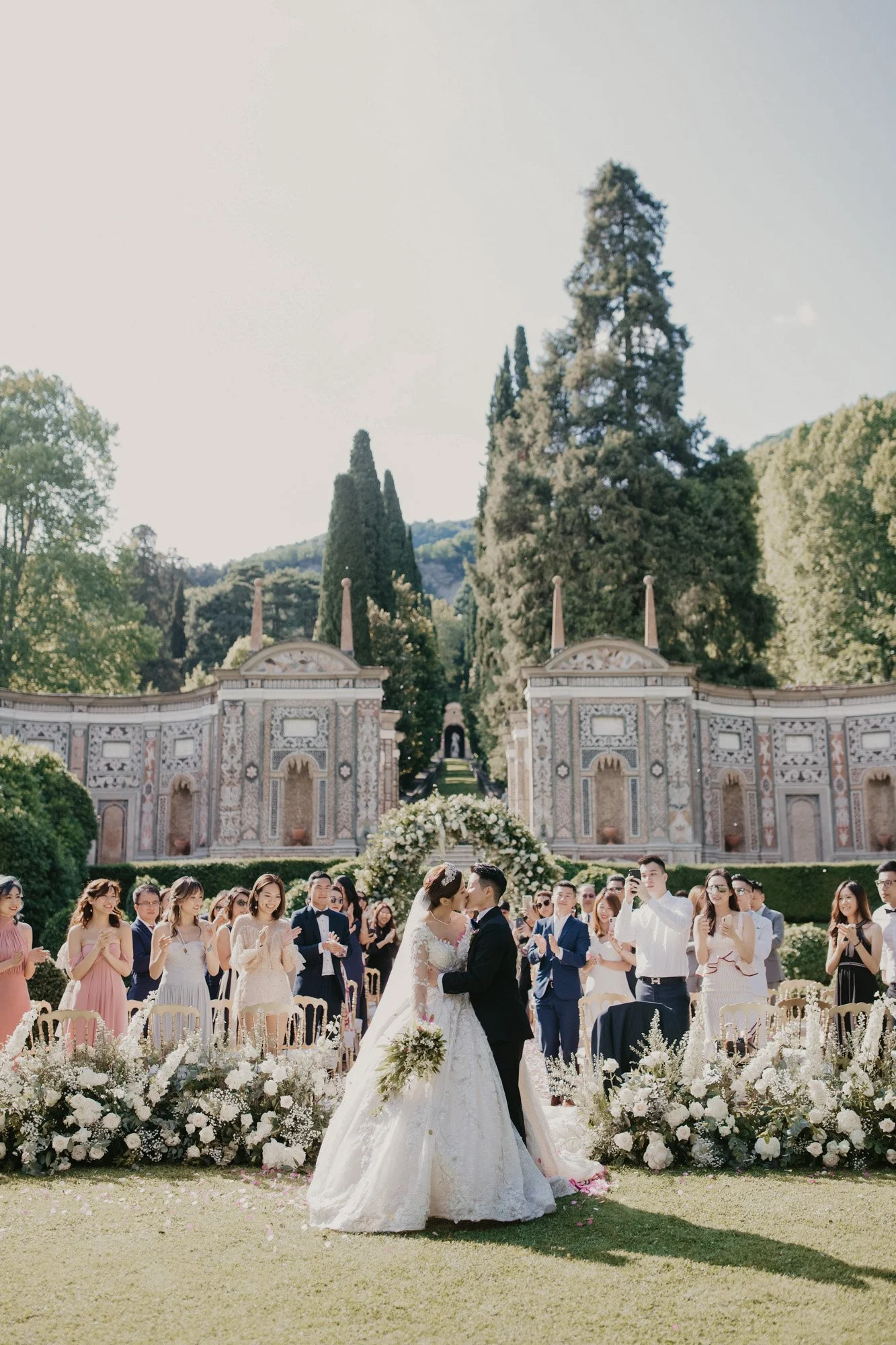 A luxurious &amp; intimate wedding in Villa d'Este Lake Como Italy | Shirley &amp; Chloe