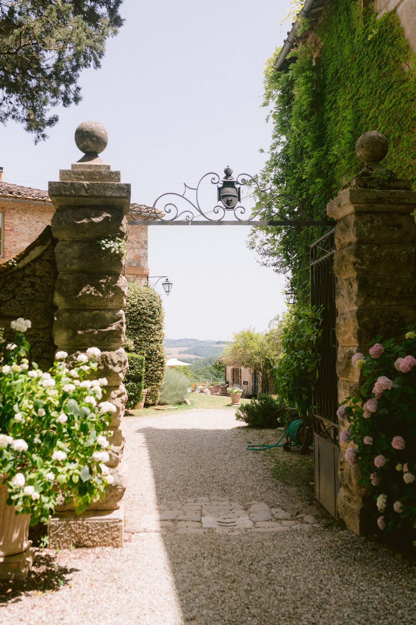 Borgo-Stomennano-Tuscany-Wedding-Hilary-Louis-8.jpg