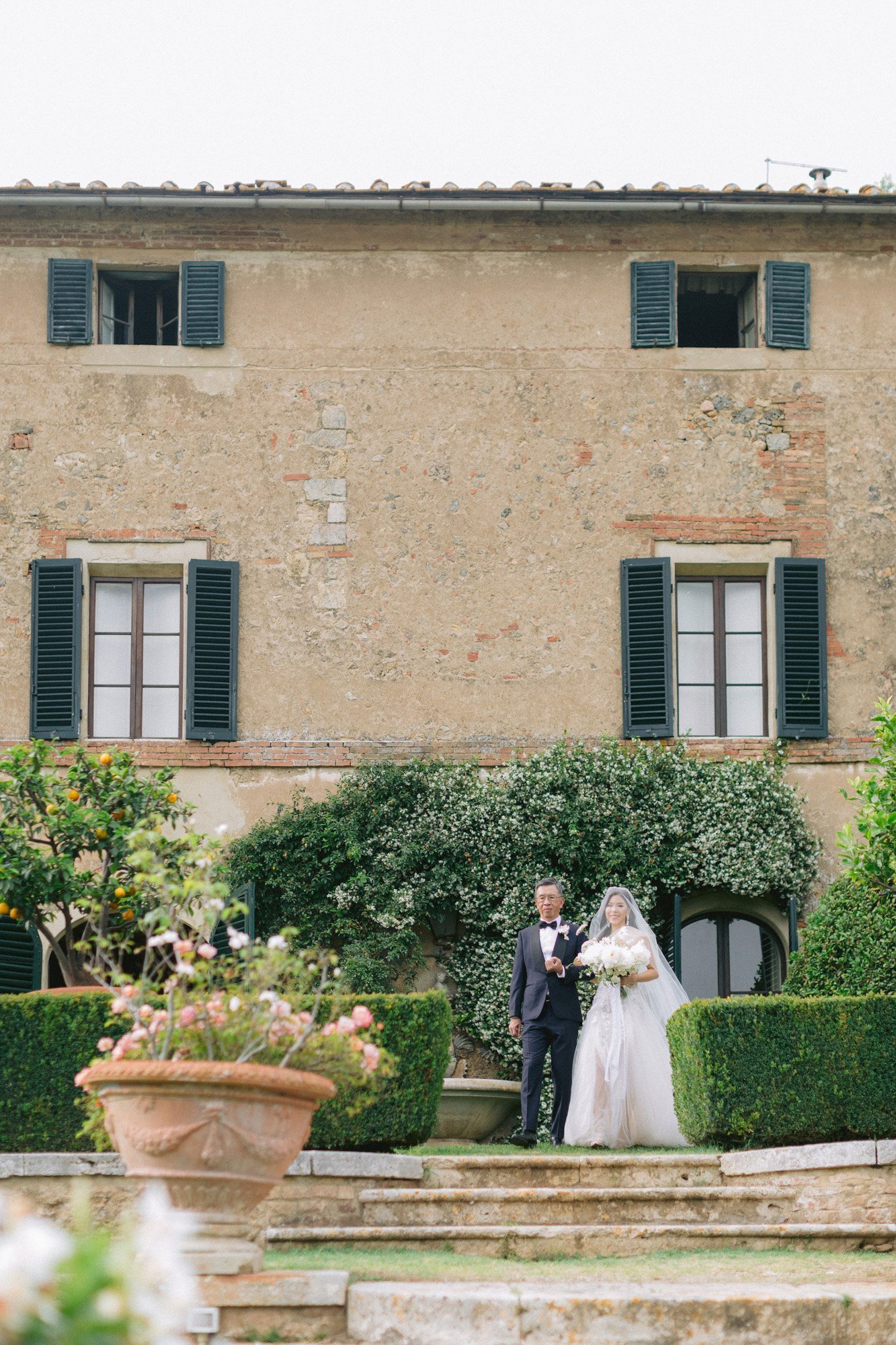Borgo-Stomennano-Tuscany-Wedding-Hilary-Louis-102.jpg