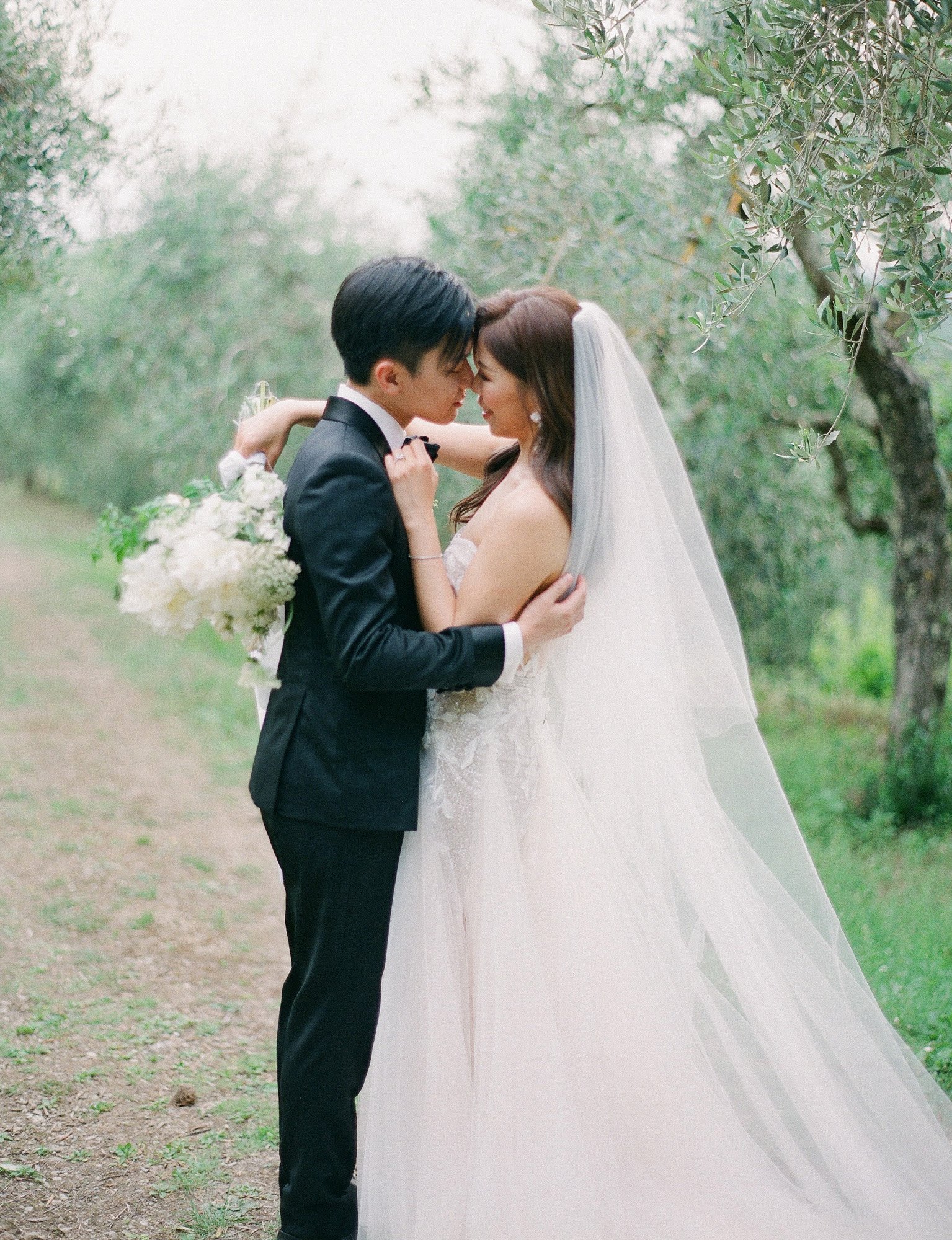 Borgo-Stomennano-Tuscany-Wedding-Hilary-Louis-145.jpg