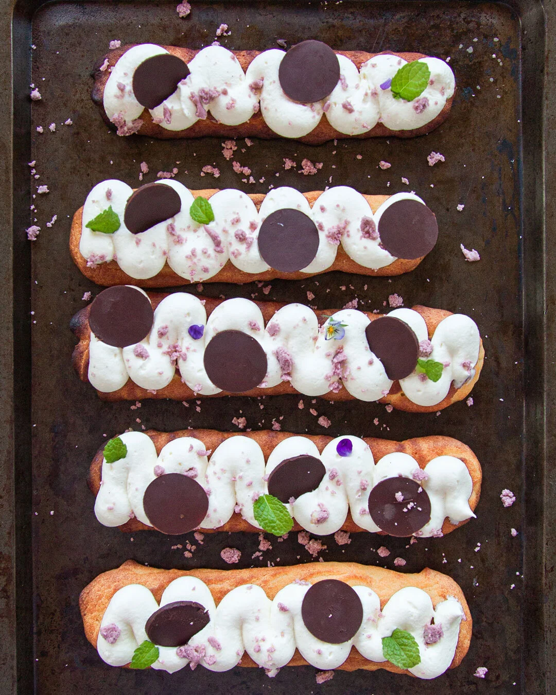 MAI-Eclairs-LQ-1a.jpg