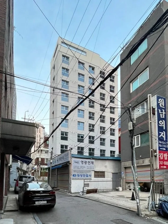 Houston Efficiency Apartment Changgyeonggung C