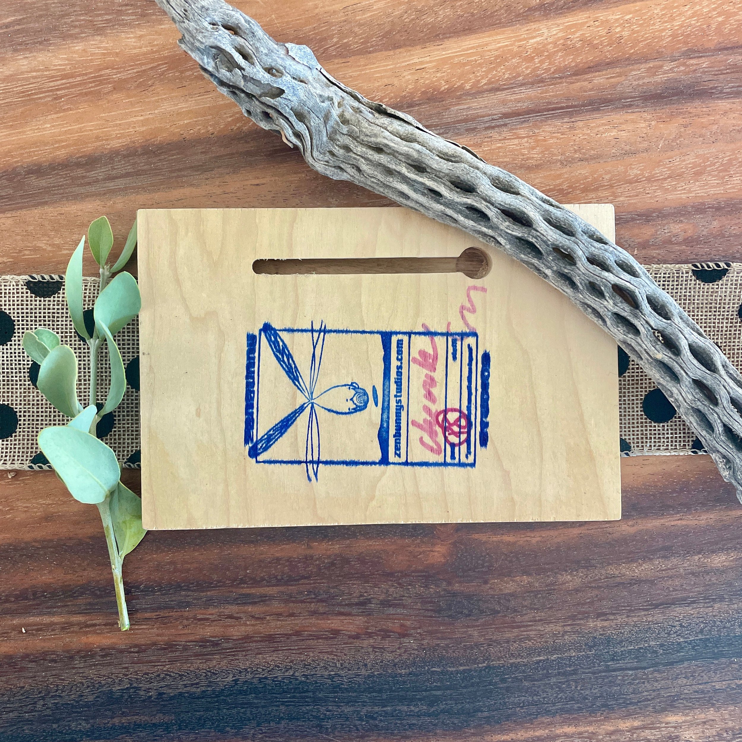 https://i.etsystatic.com/11878260/r/il/8bf84f/4023039143/il_fullxfull.4023039143_cys8.jpg