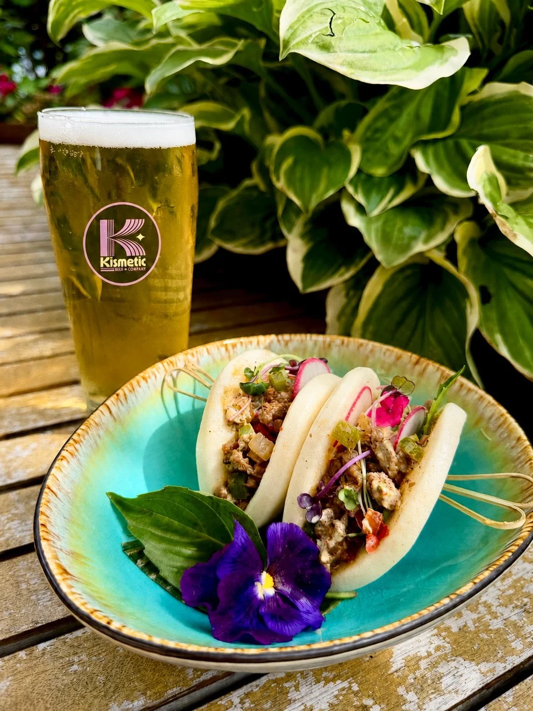 🔥 KRA PROW BAO IS HERE 🔥

We took one of Thailand&rsquo;s most beloved street food dishes and stuffed it into a fluffy steamed bao.

🌶️ Chili &amp; basil steak
🥚 Egg omelet ribbons
🫑 Onions &amp; bell peppers
🌱 Fresh radish
✨ Nam Prik Nam Pla K