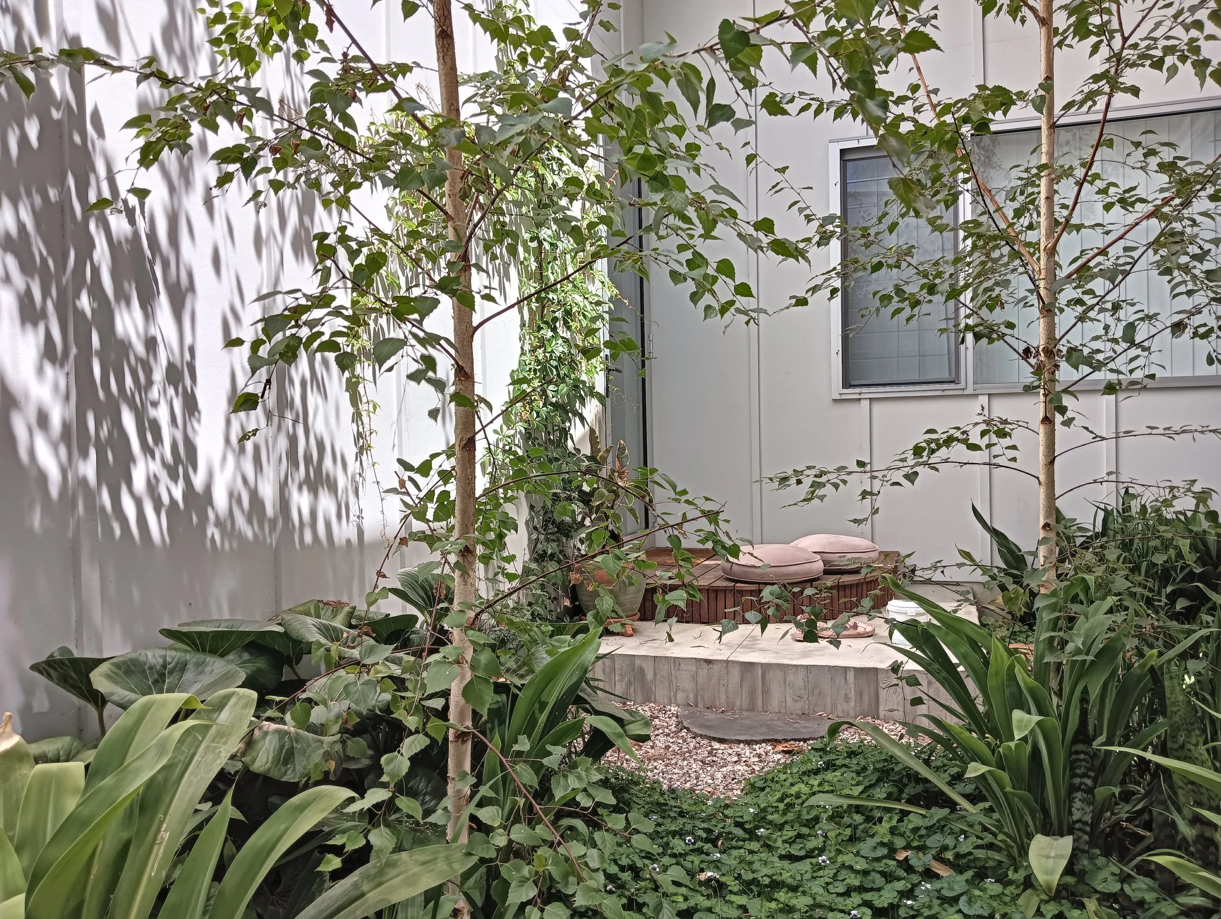 Svalbe&Co_AbbeyRetreat_PrivateGarden (14).jpg