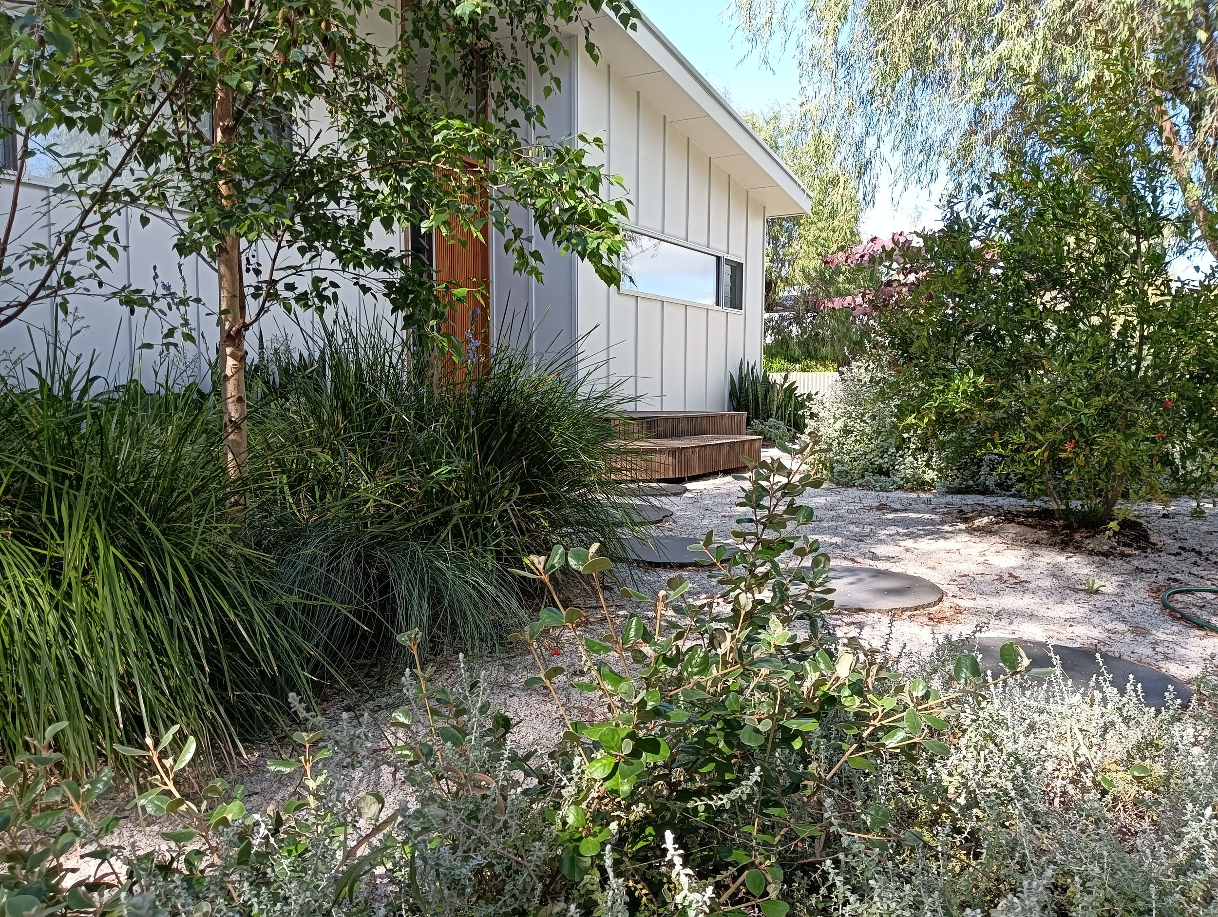 Svalbe&Co_AbbeyRetreat_PrivateGarden (37).jpg