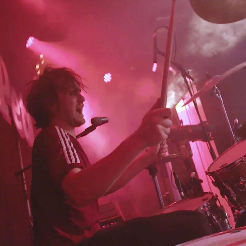 Indoor Pets - Heavy Thoughts (Official Music Video)