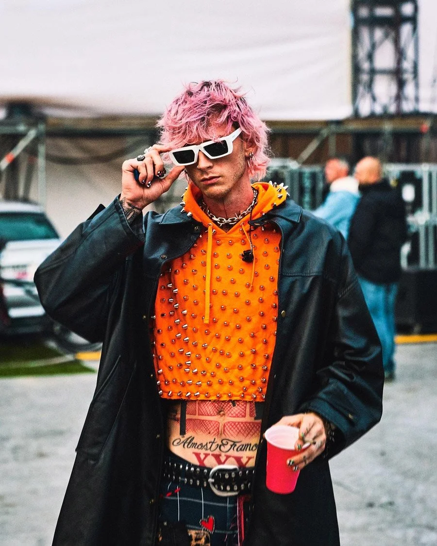  Machine Gun Kelly backstage at Lollapalooza Berlin before going on stage 