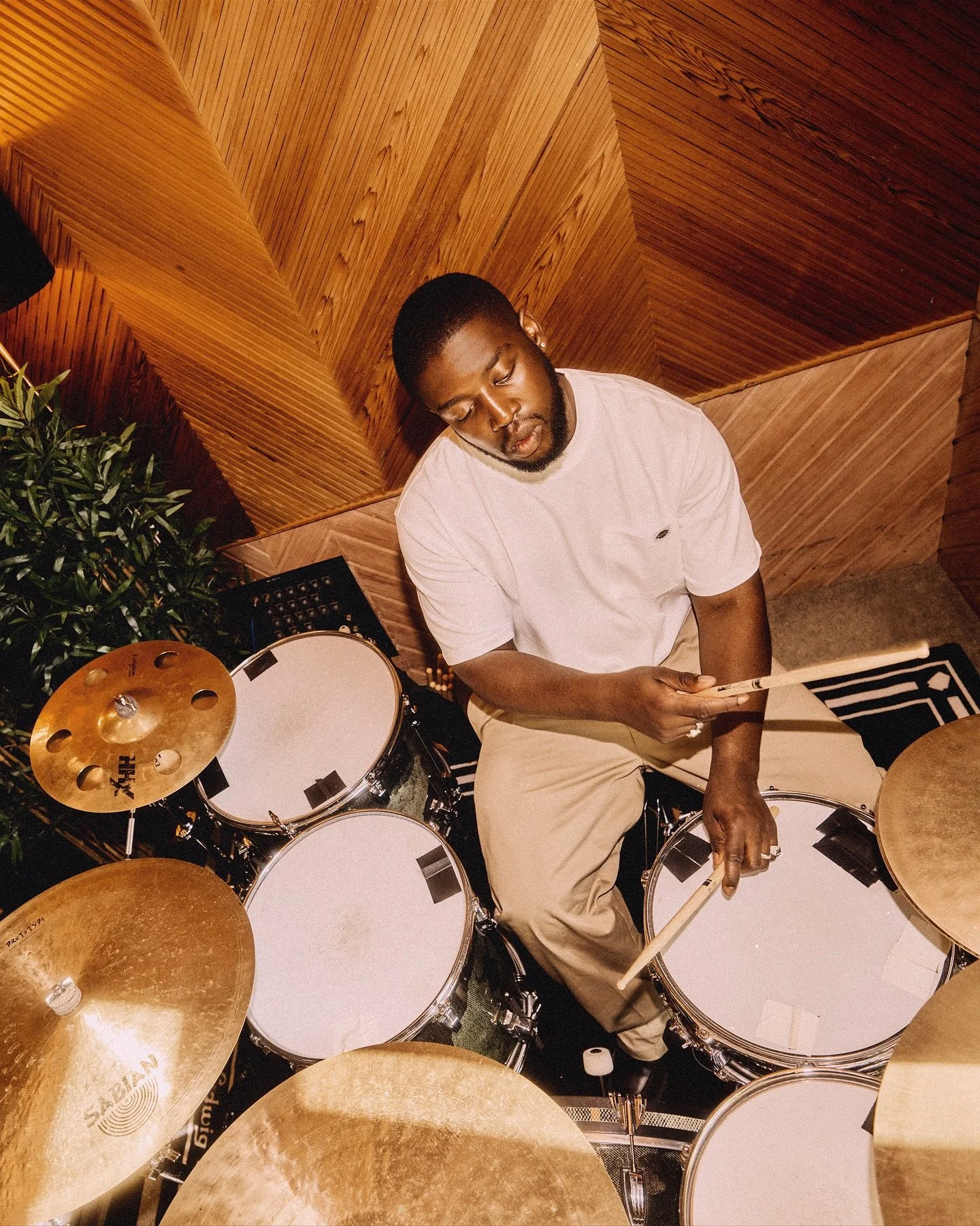 Dickies x @ezracollective ๐ค Really proud to have shot the new Dickies247 campaign.
Ezra were part of a wider series we shot across Europe over the past couple of months.. ๐ธโจ
Big love to a class team.. ๐๐ป
@processwhite @houseofjuba @giuliangelucc