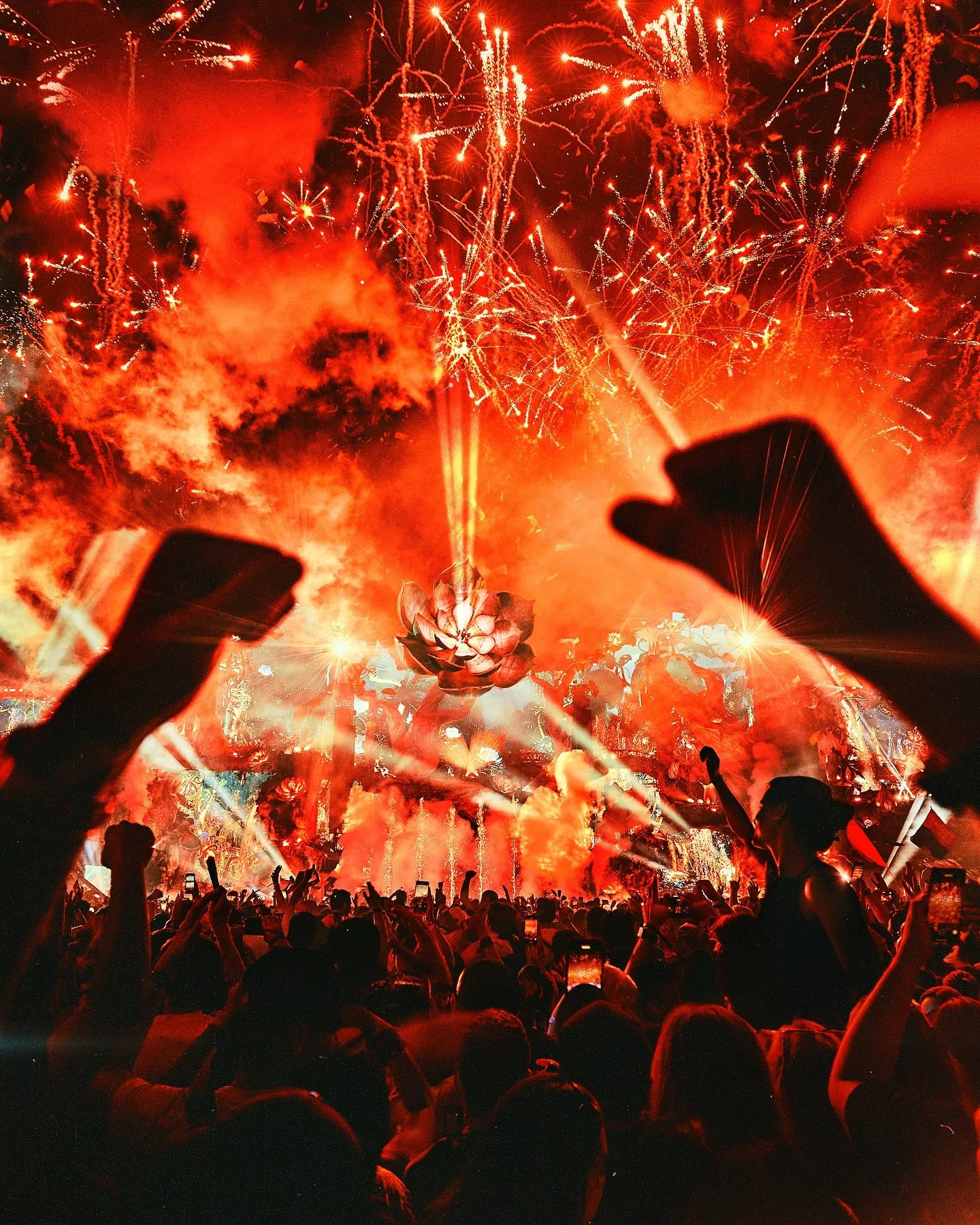 So honoured to have been shortlisted for the Abbey Road Music Photography Awards and make the Top 15 in the new ‘Festivals’ category ๐คฏ
To have my Tomorrowland shot showcased by Abbey Road next month, alongside some insanely talented pho