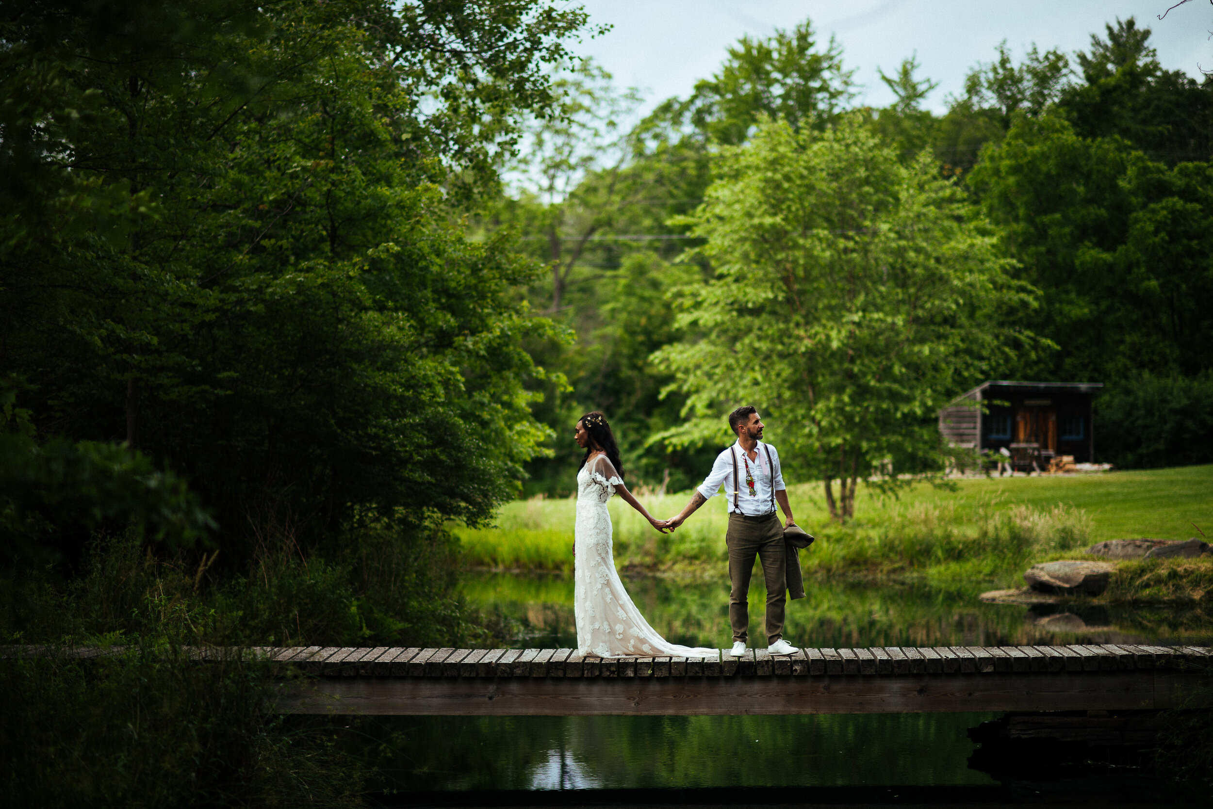 wedding_photographer_gina_mirco_woodstock_barn_on_the_pond_0096.jpg
