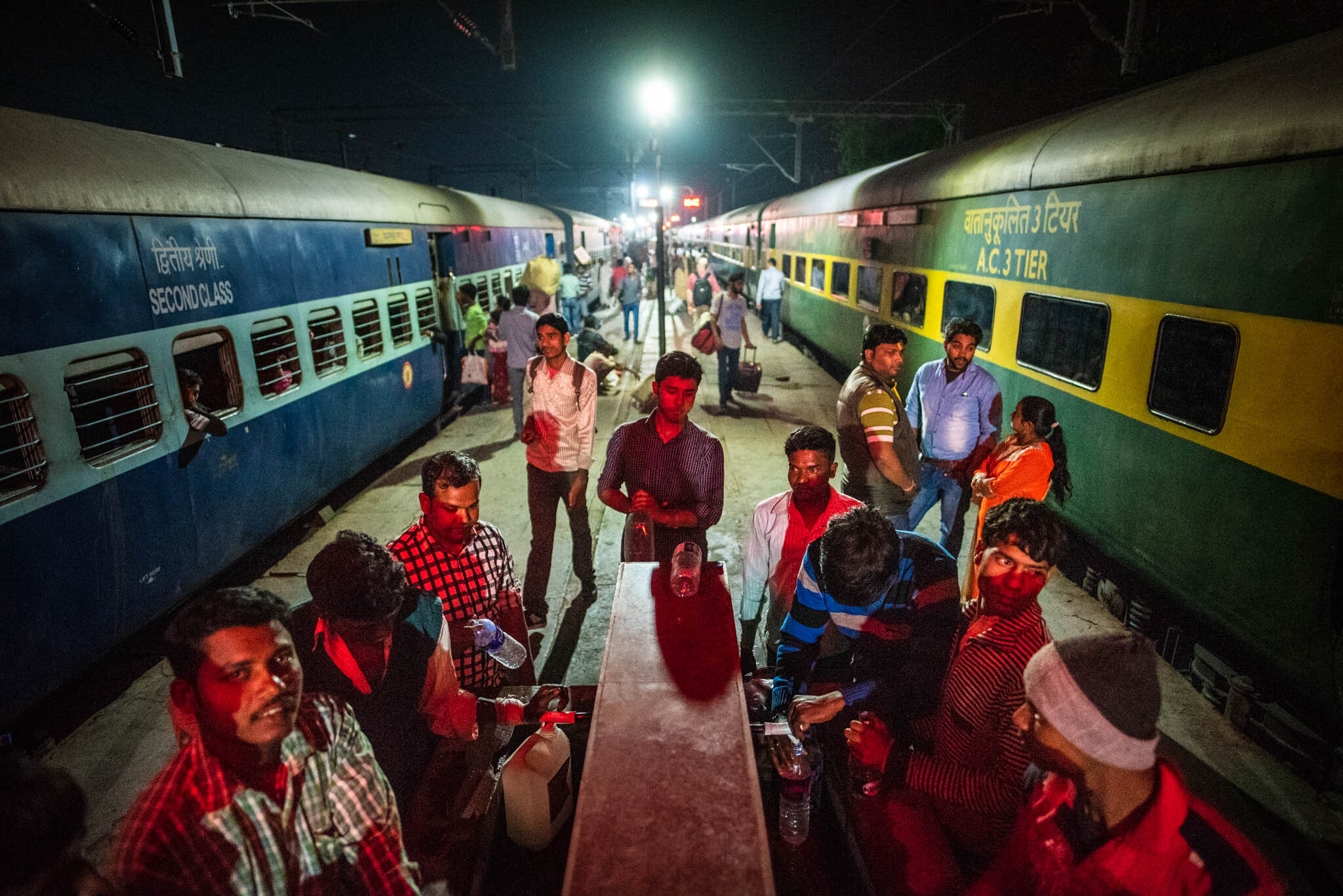 travel_gulio_cesare_grandi_indian_railway_train_0060.jpg