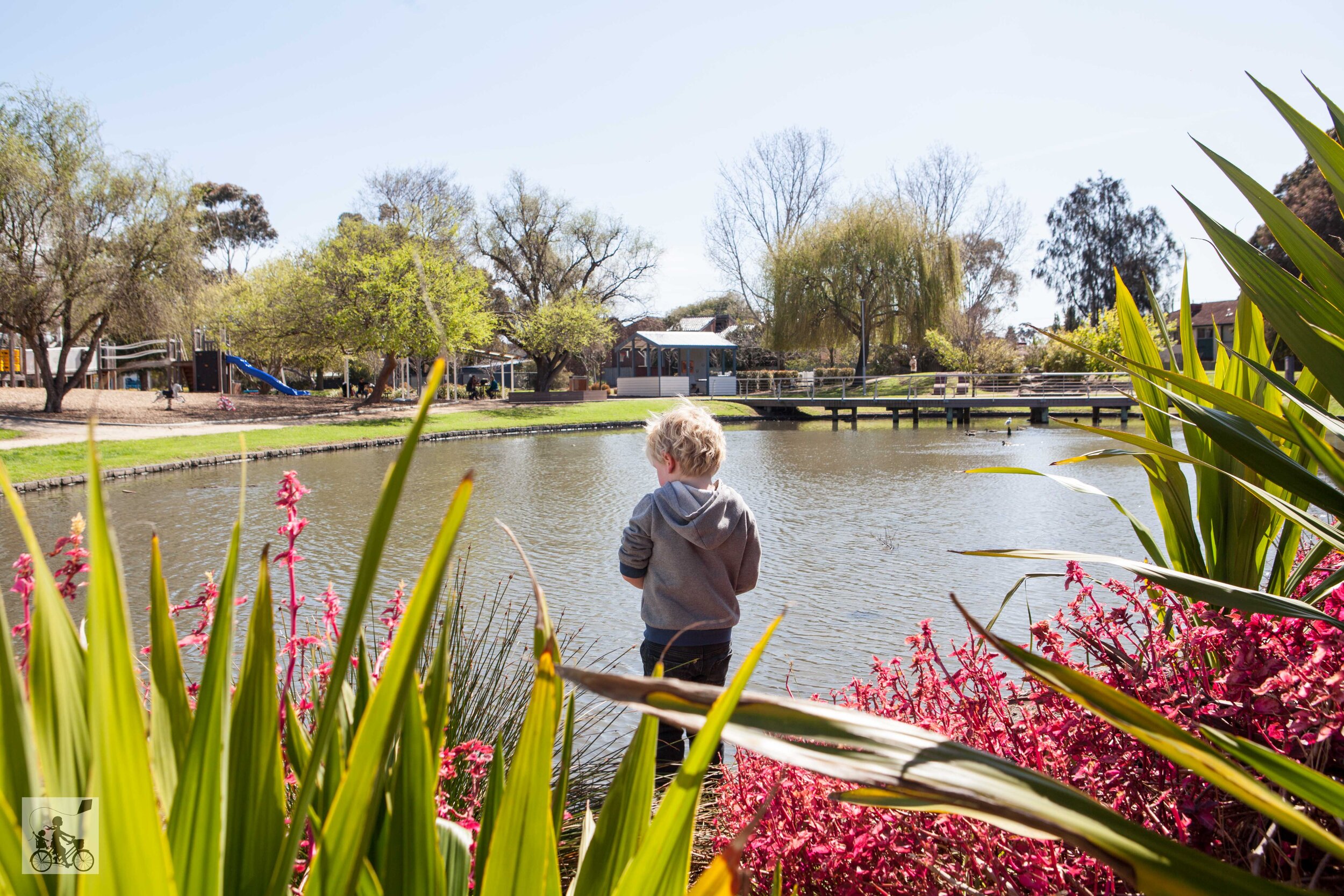 Mentone Racecourse Reserve 