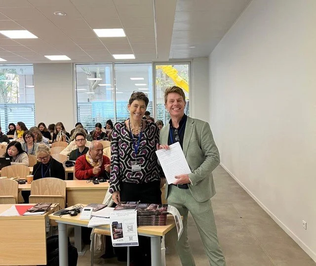 De presentatie van de engelse vertaling door Evelien Masselink & Frank Bergevoet op het ICOM-congres over Museum Storage aan de Sorbonne te Parijs op 31 oktober 2024