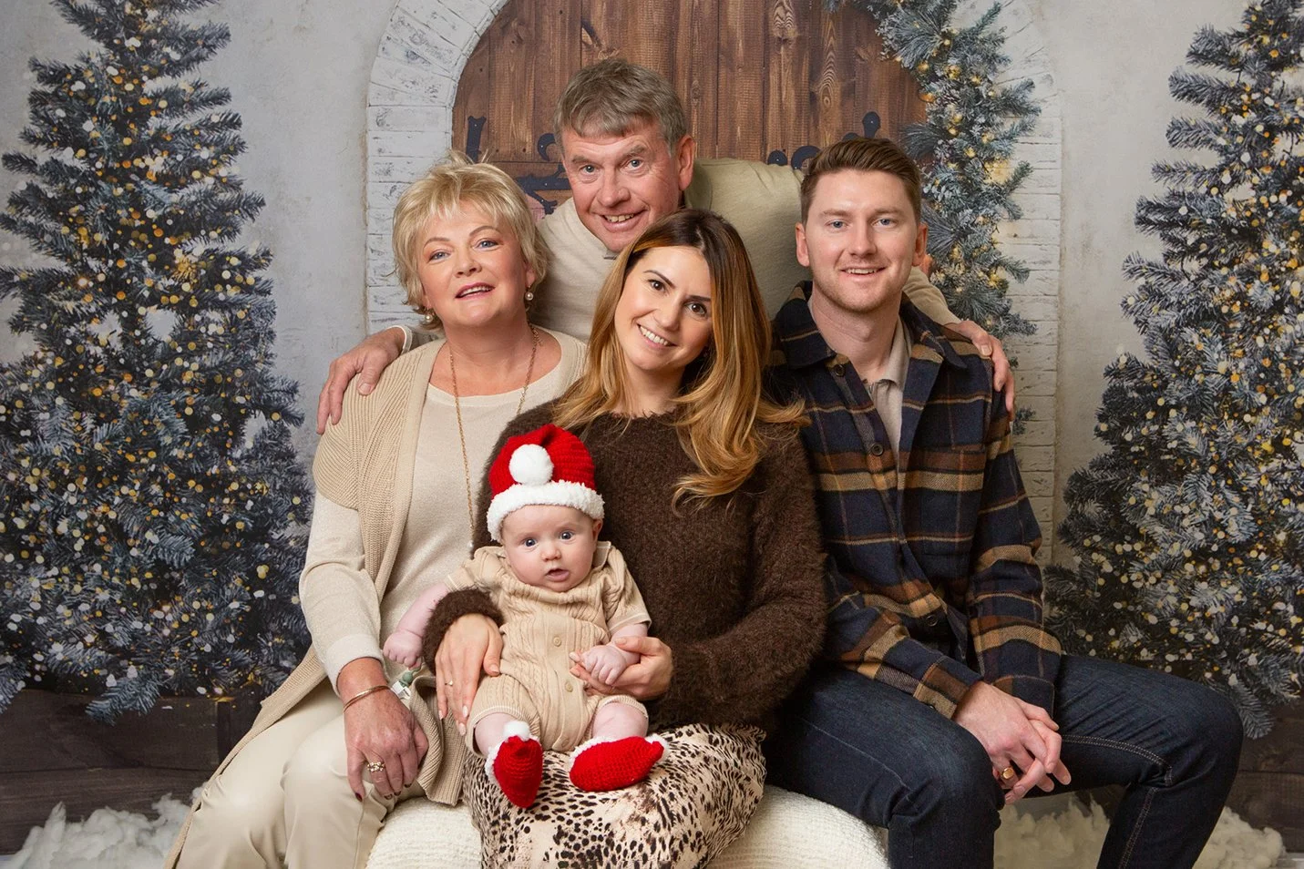 christmas-family-photography-cheltenham.1.jpg