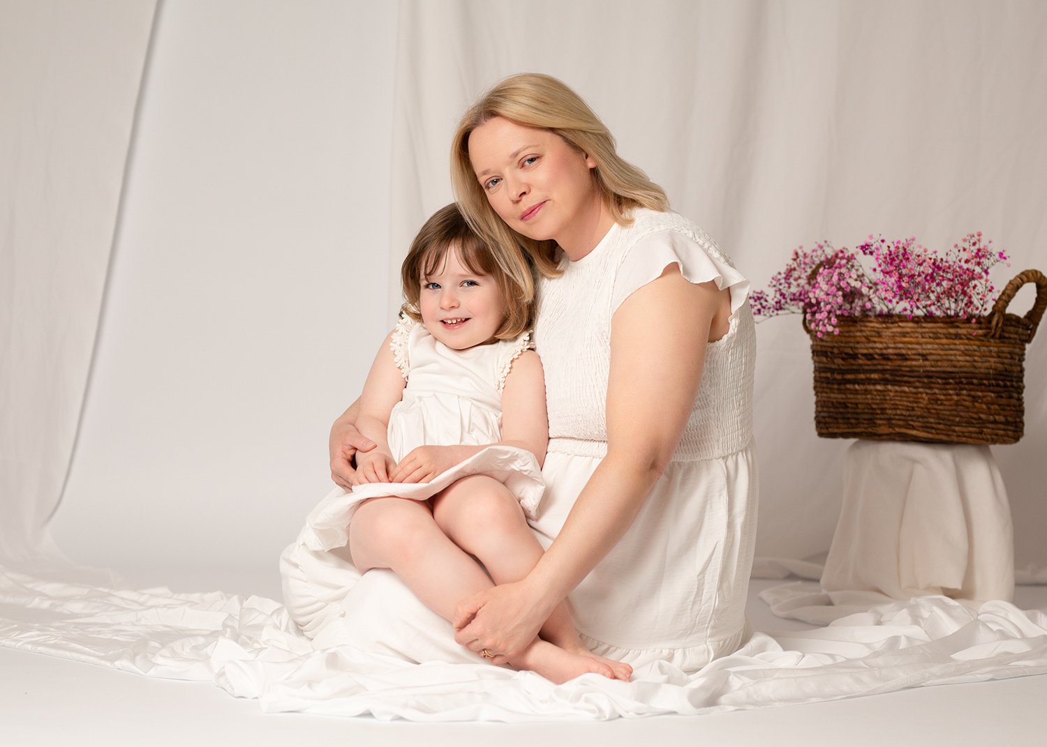 Magda O Photography- Cheltenham photographer-mummy and me.4.jpg