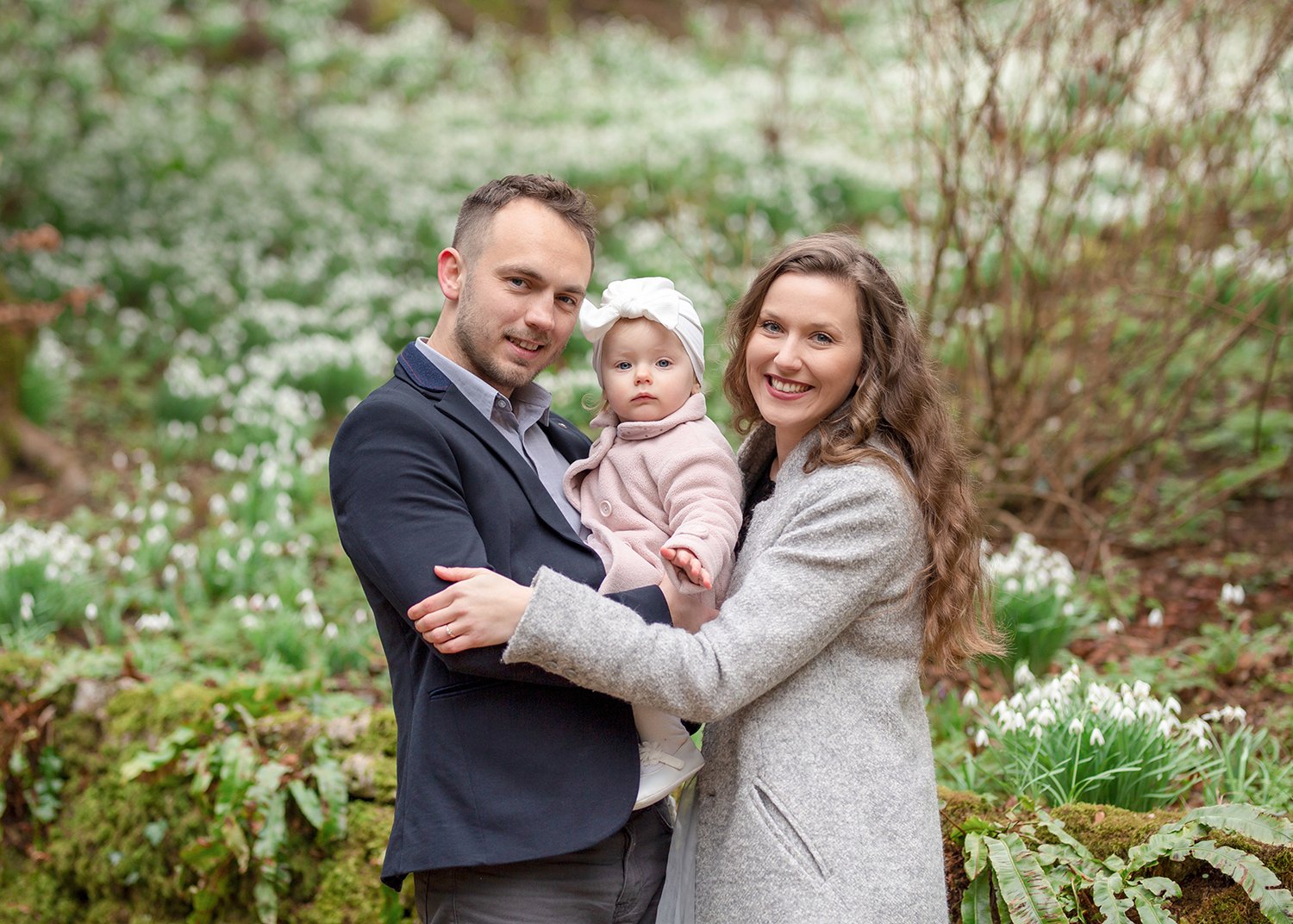 snowdrops-family-photoshoot.jpg