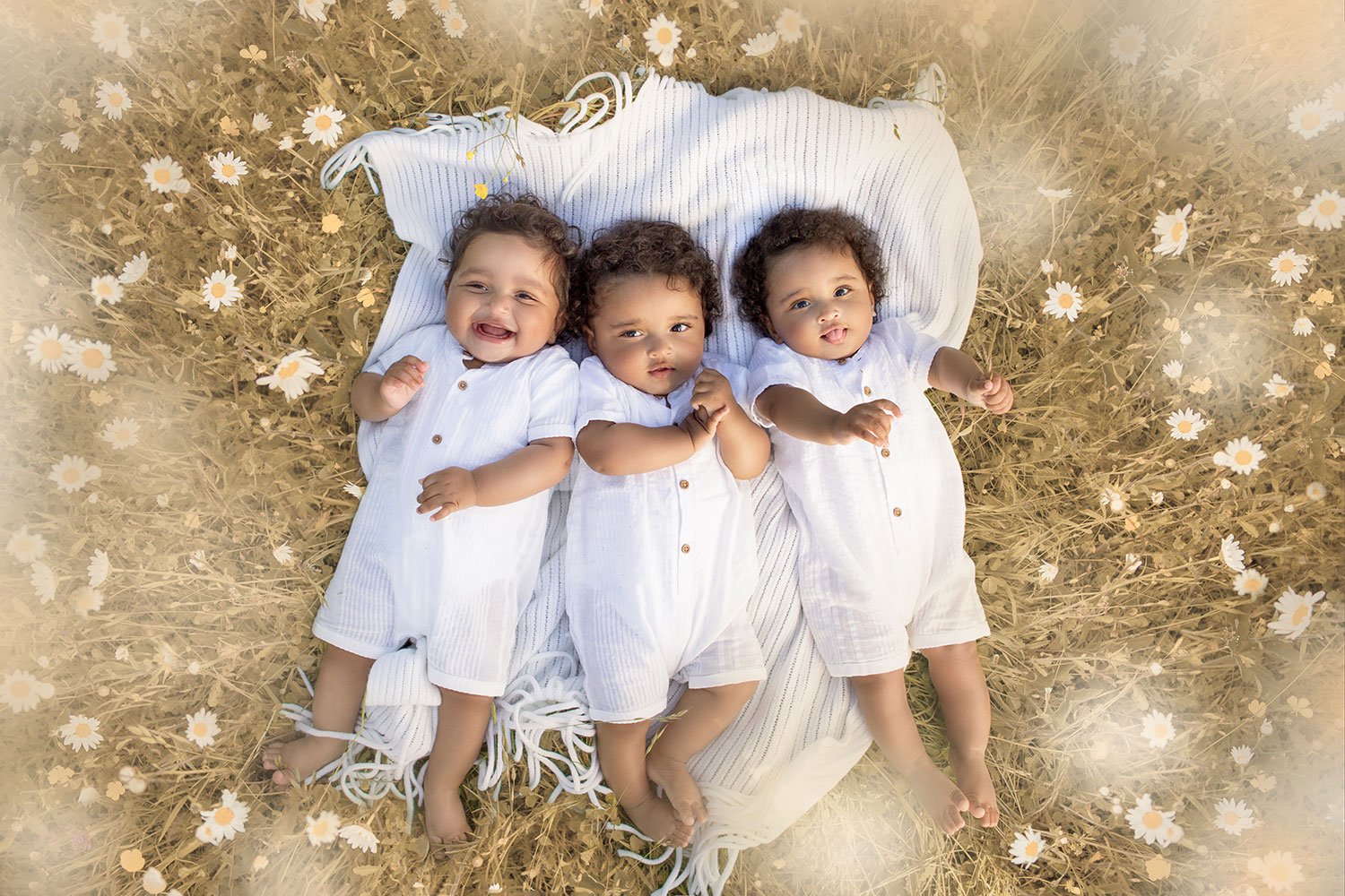 triplets-photoshoot-gloucestershire.jpg
