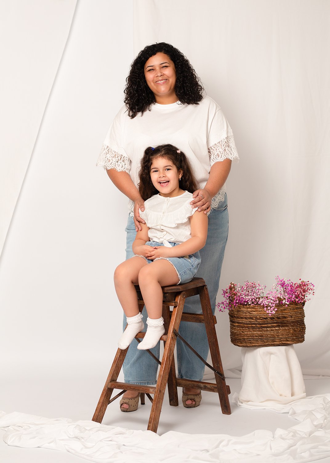 Magda O Photography- Cheltenham photographer-mummy and me.7.jpg