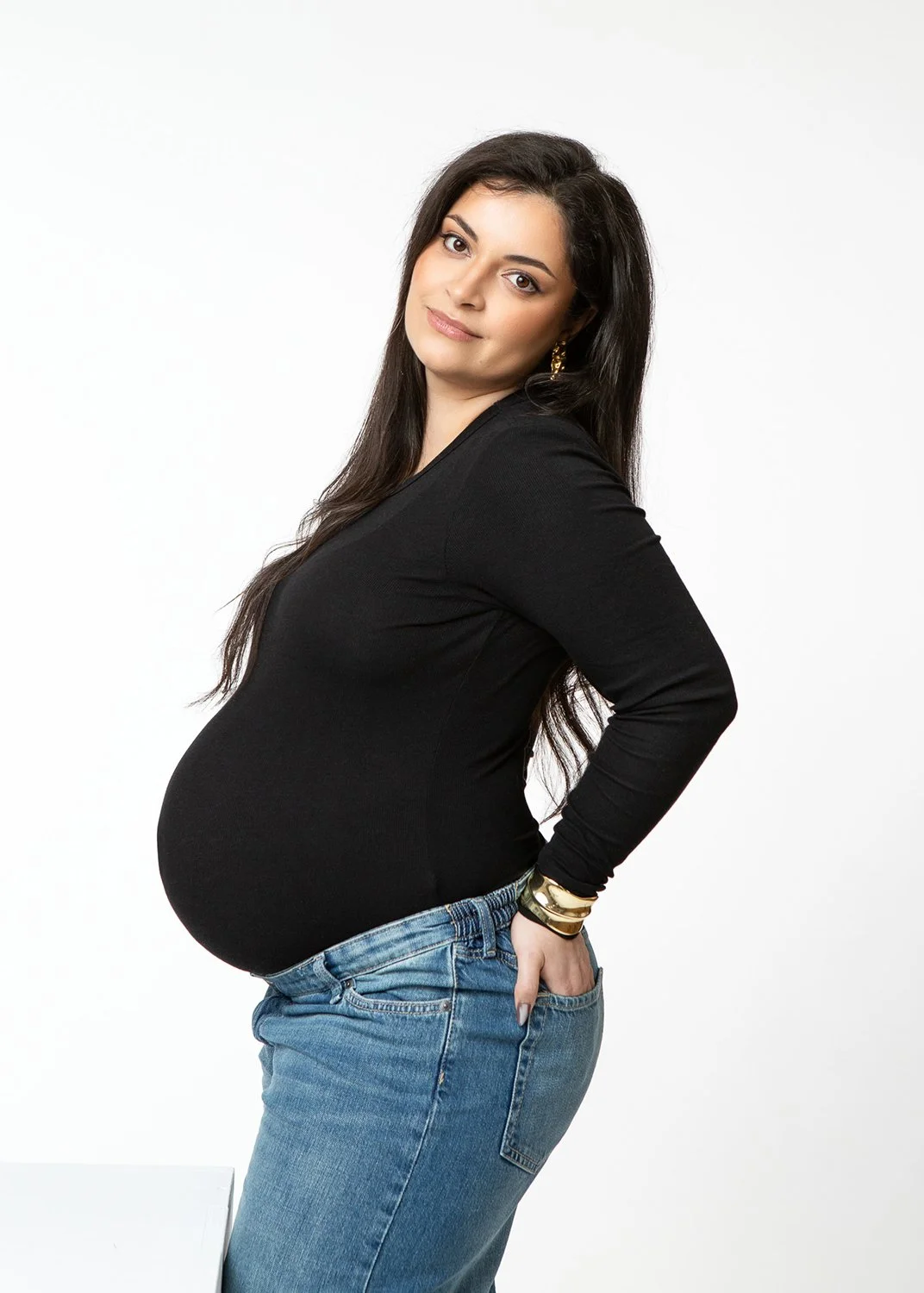 natural-maternity-photoshoot-cheltenham.jpg