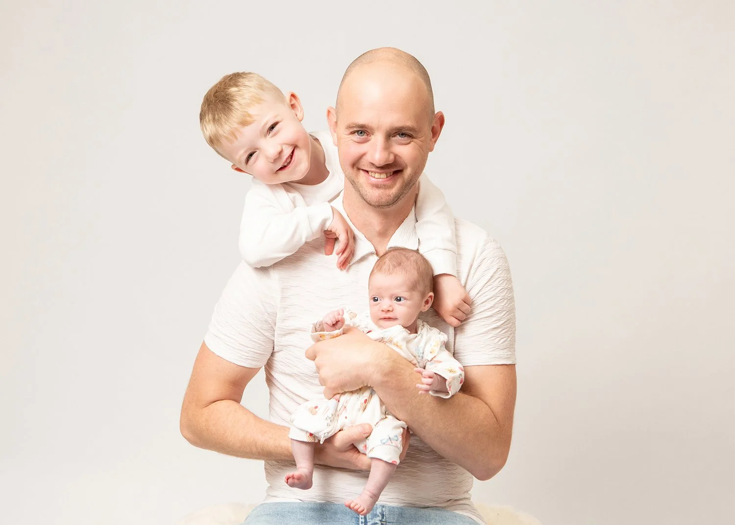 Cheltenham-natural-newborn-photoshoot.7.jpg
