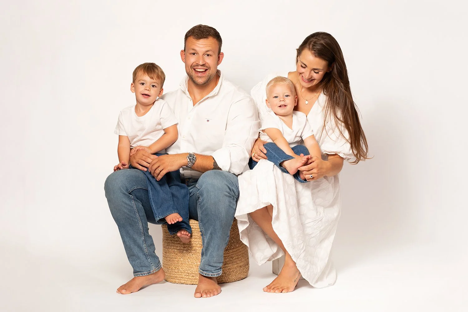 cheltenham-professional-family-photographer.jpg