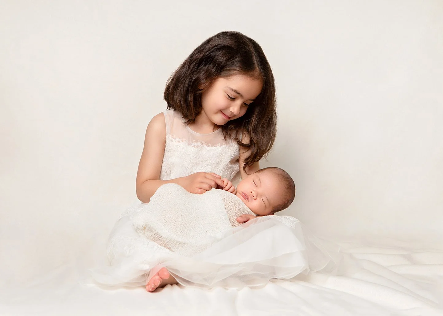 cheltenham-newborn-photographer.jpg
