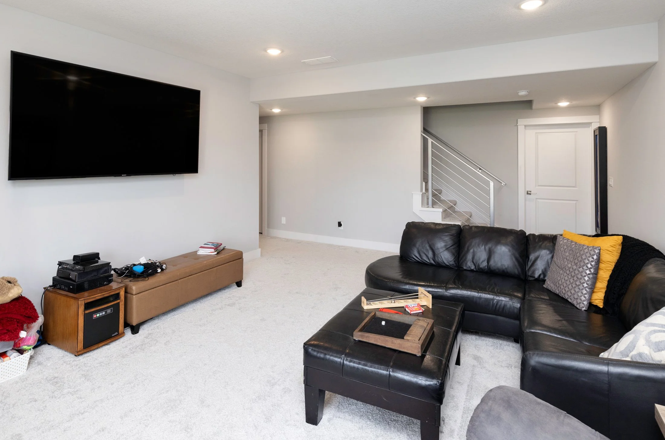 LL Living Room 2.jpg