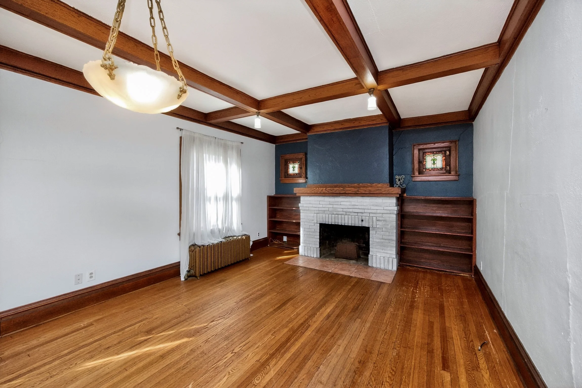 654 36th St-7.jpg