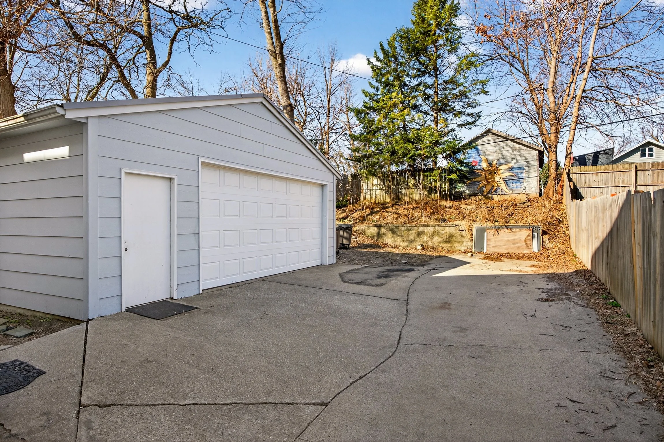 Garage.jpg