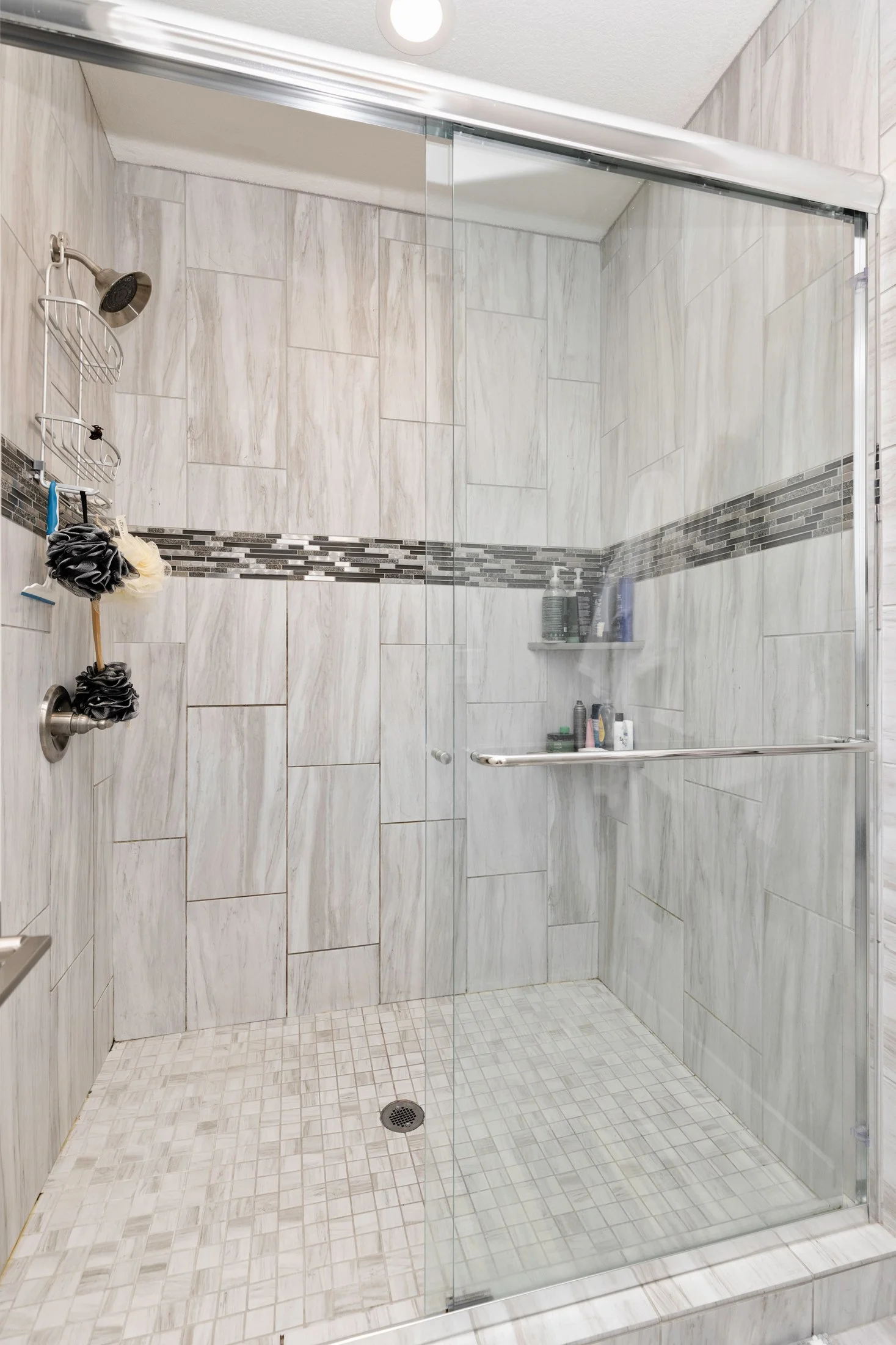 Primary Shower.jpg