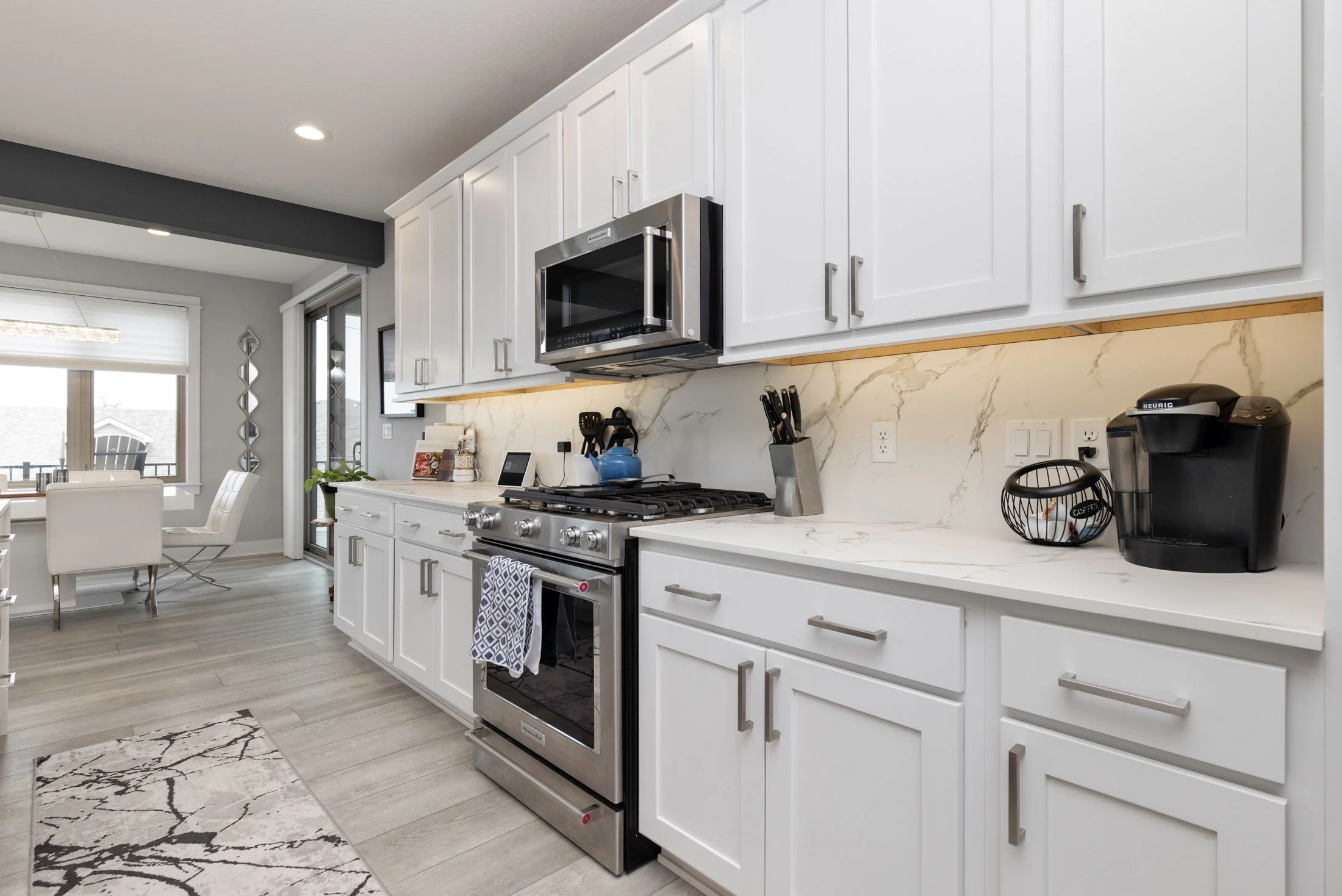 Kitchen Range.jpg