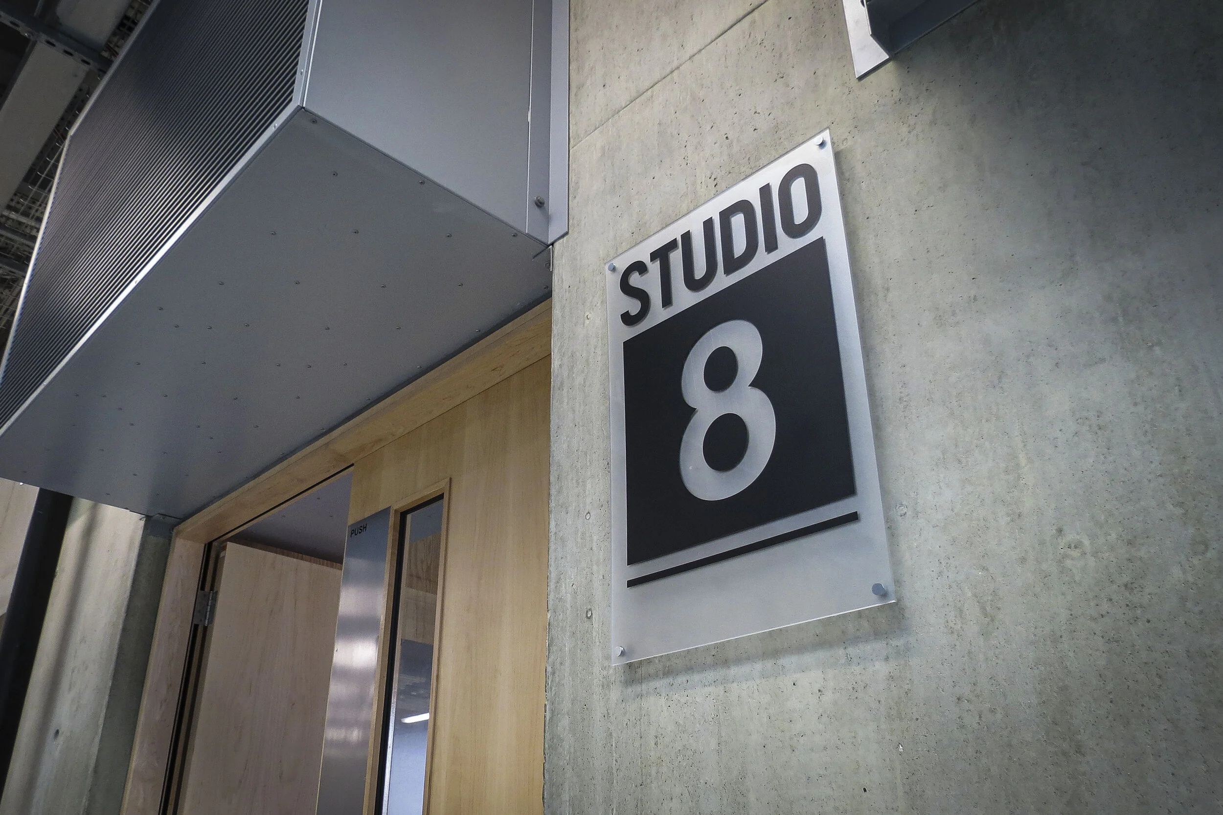 IMG_1564_studio.jpg