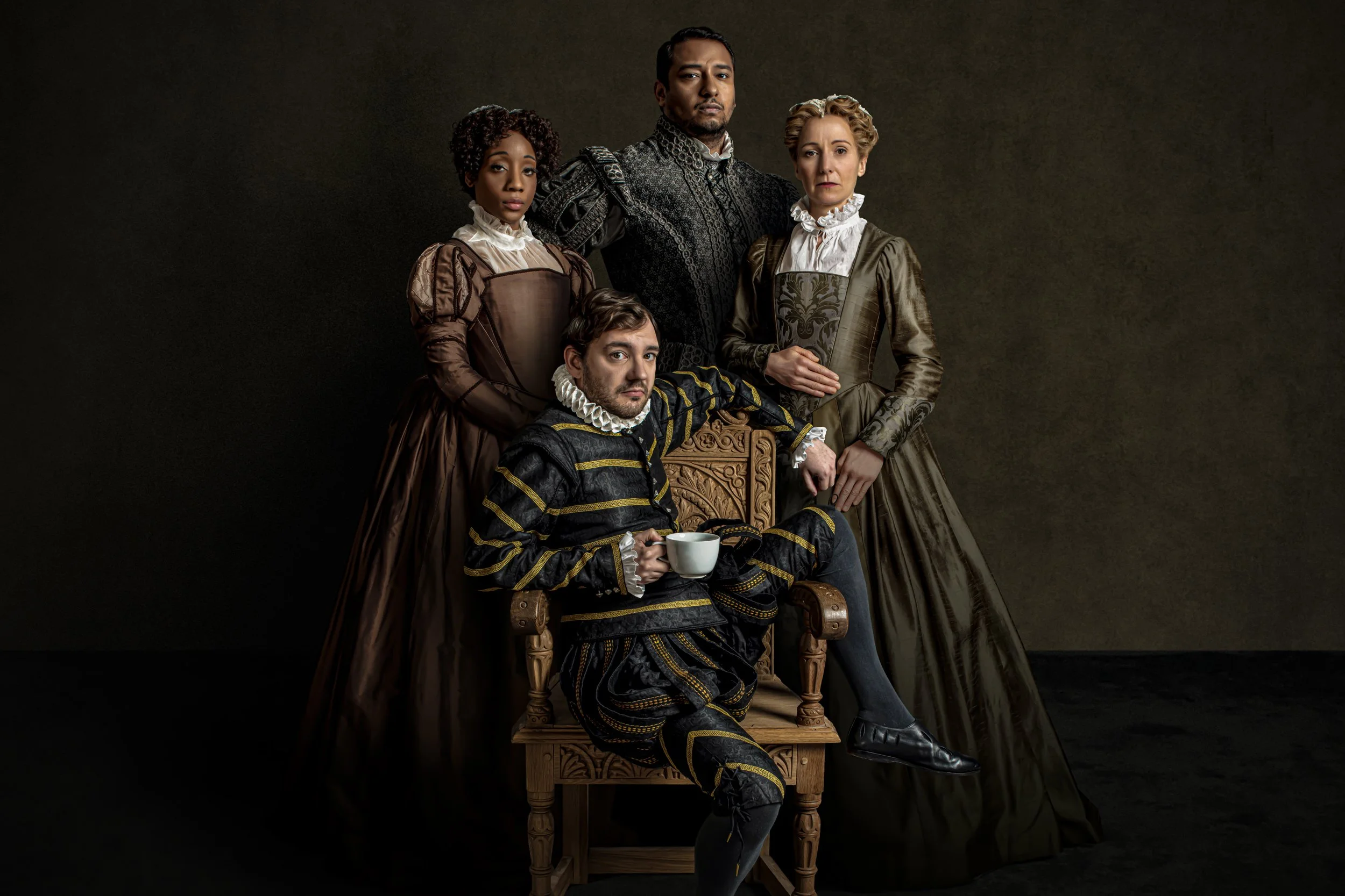  
 Hamlet 
 Shakespeare's Globe 
 