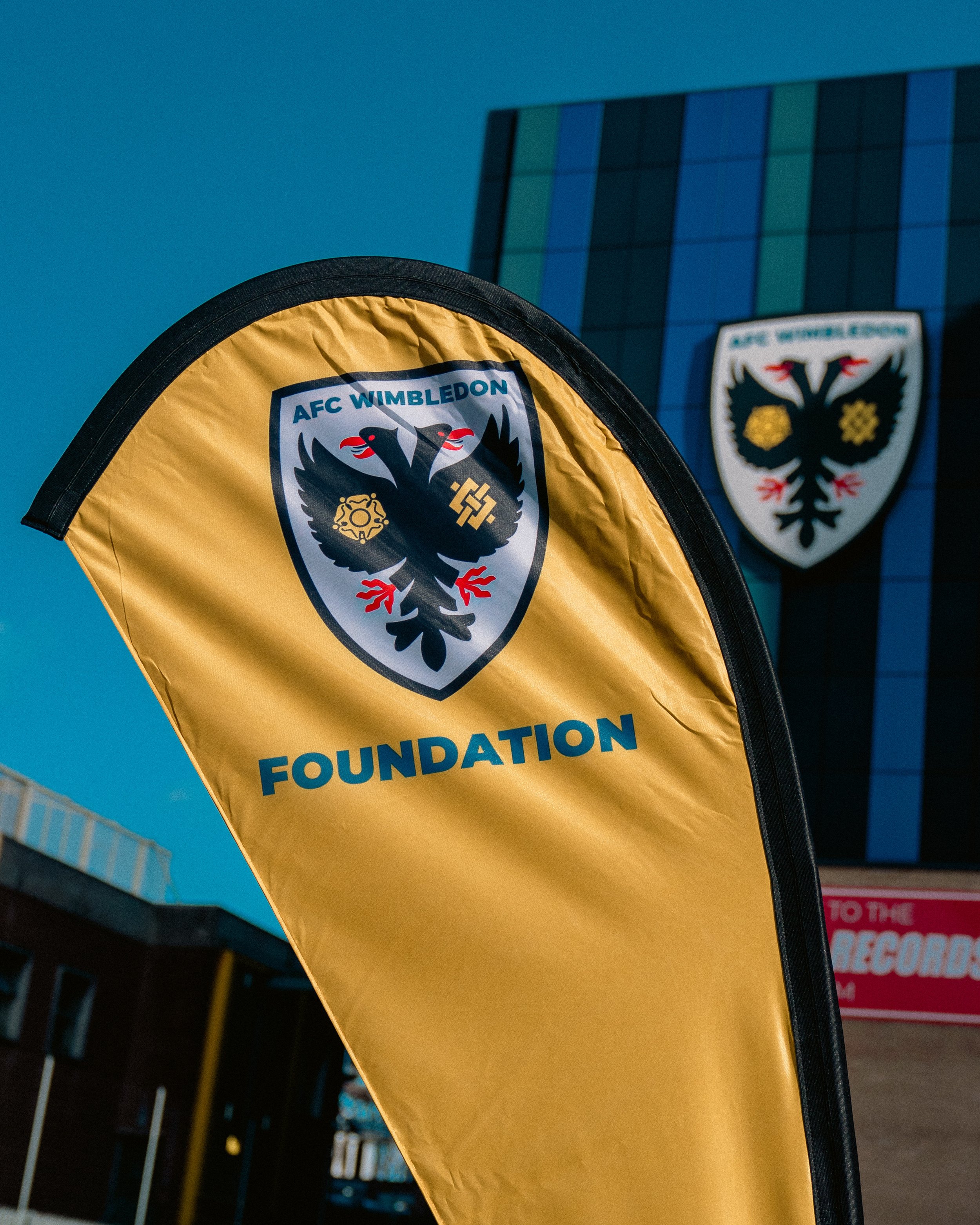 Kontenthaus_AFC_Wimbledon_Womble_Walk_DH_28JUNE26_001.JPG