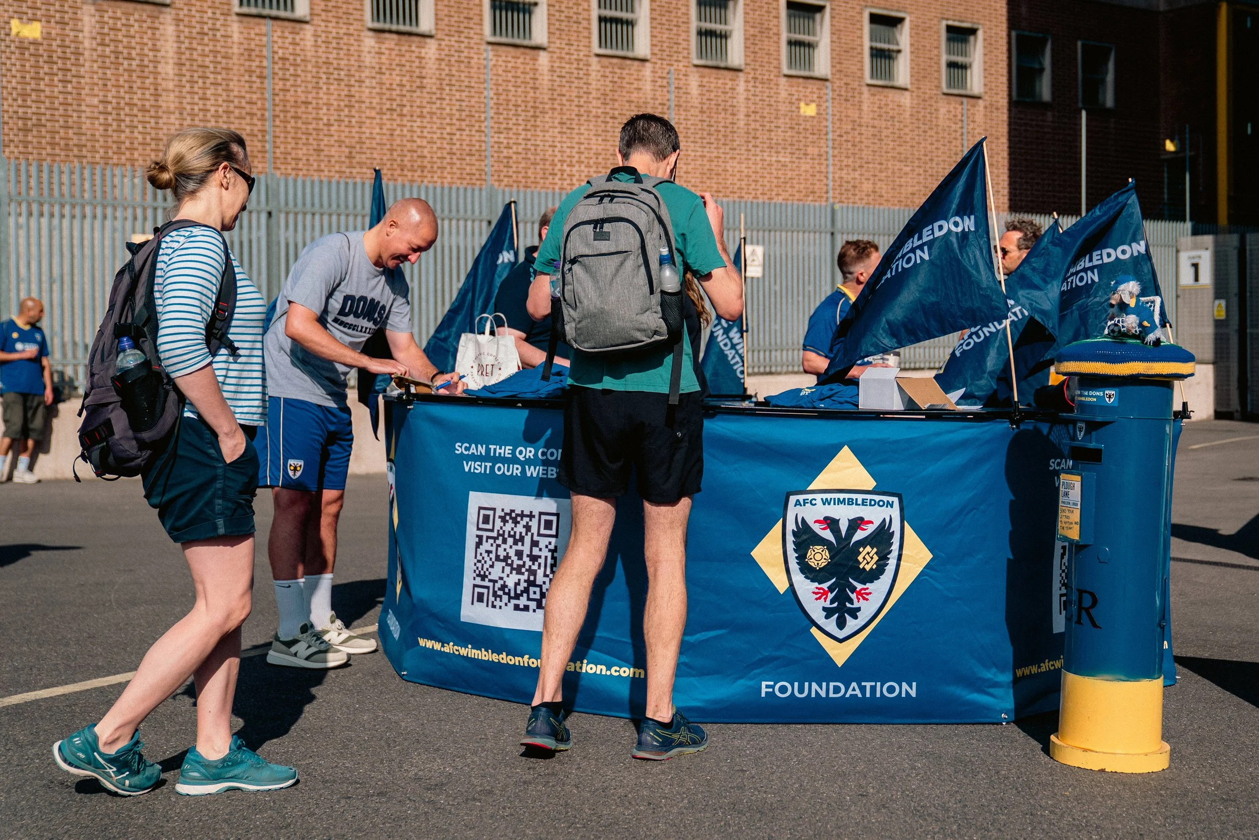 Kontenthaus_AFC_Wimbledon_Womble_Walk_DH_28JUNE26_004.JPG