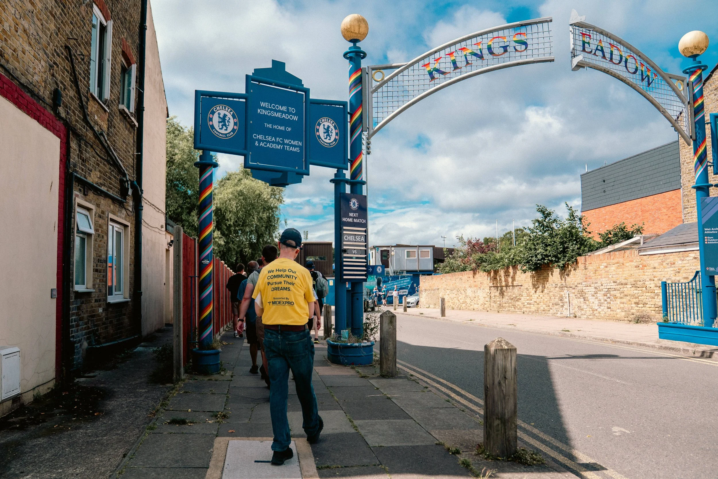 Kontenthaus_AFC_Wimbledon_Womble_Walk_DH_28JUNE26_057.JPG