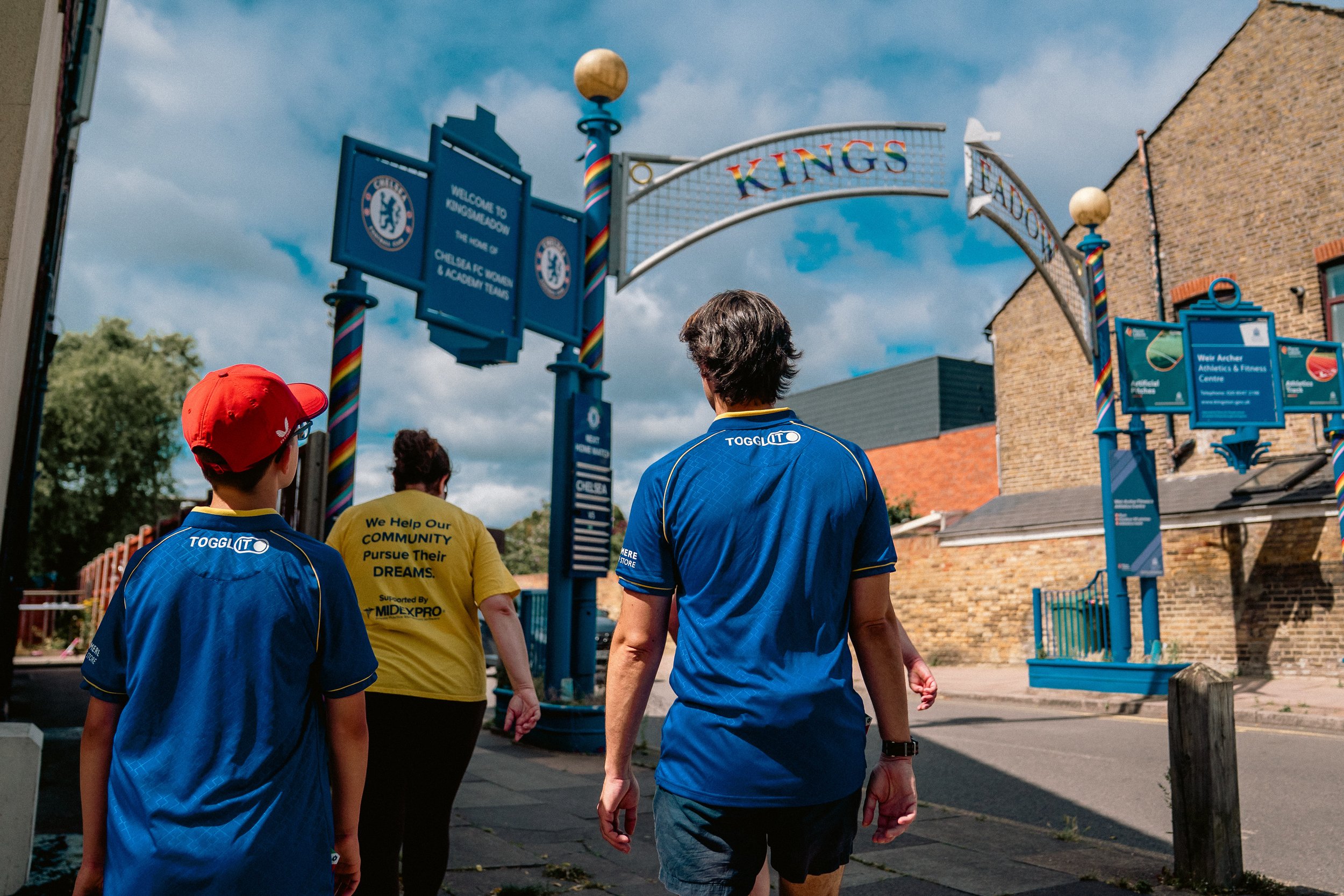 Kontenthaus_AFC_Wimbledon_Womble_Walk_DH_28JUNE26_058.JPG