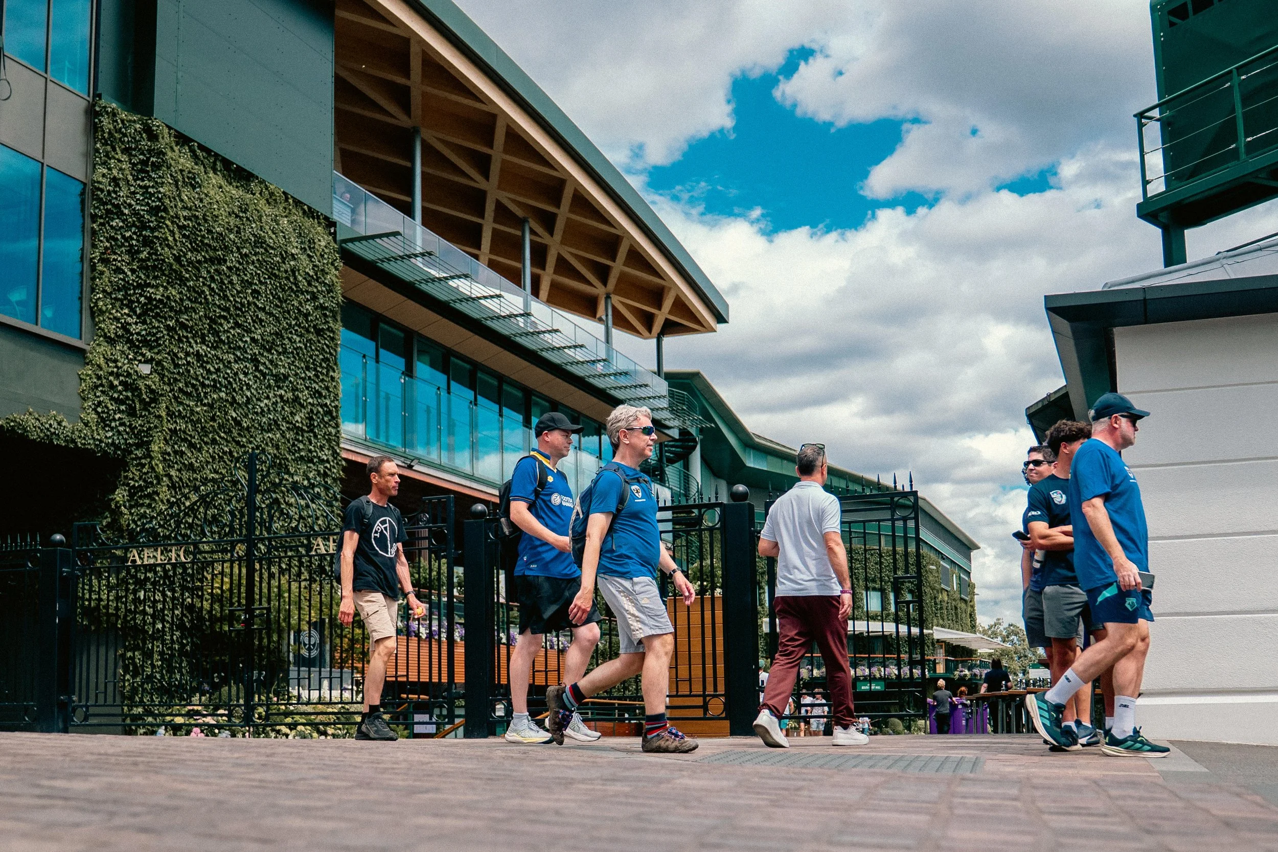 Kontenthaus_AFC_Wimbledon_Womble_Walk_DH_28JUNE26_114.JPG