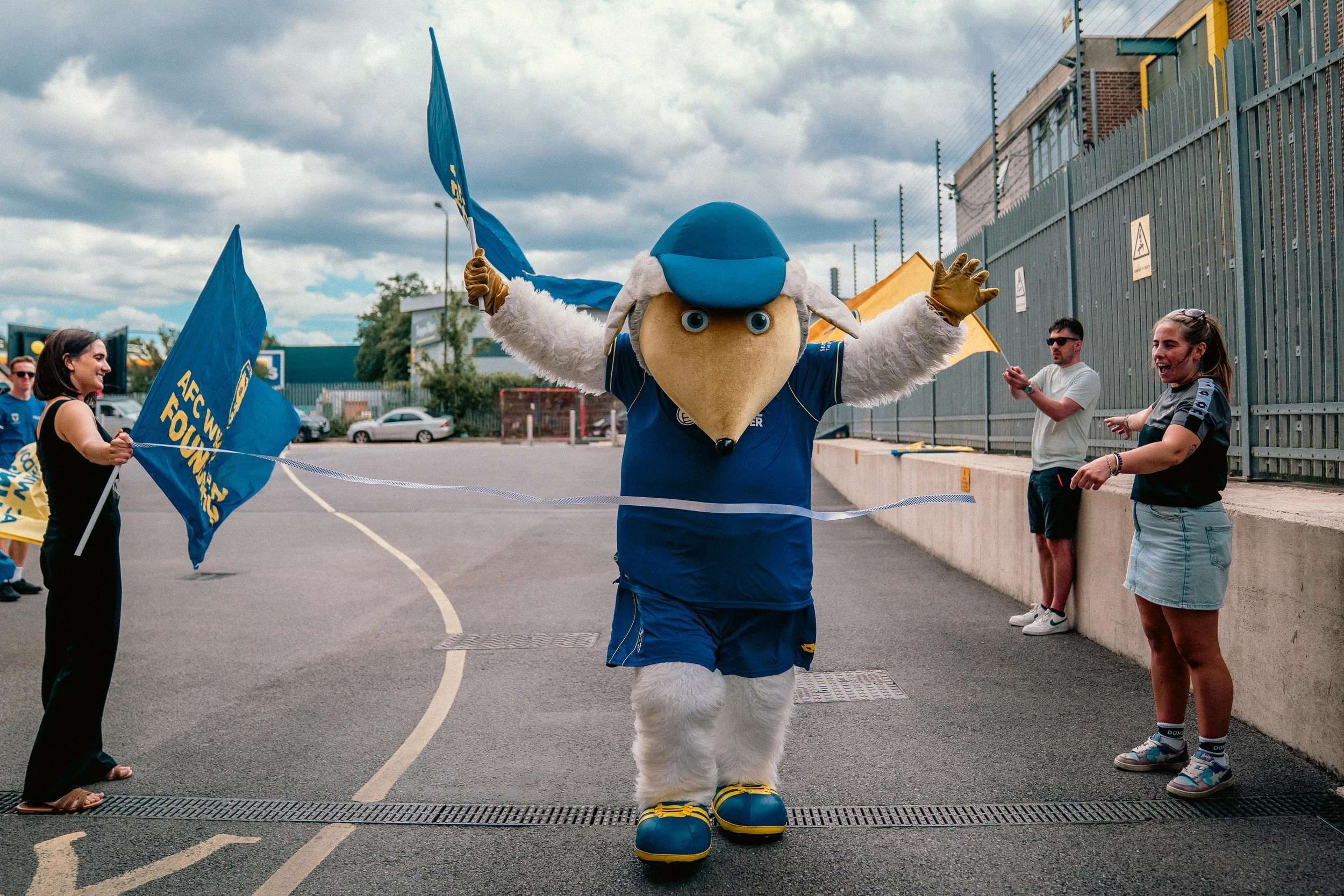 Kontenthaus_AFC_Wimbledon_Womble_Walk_DH_28JUNE26_138.JPG