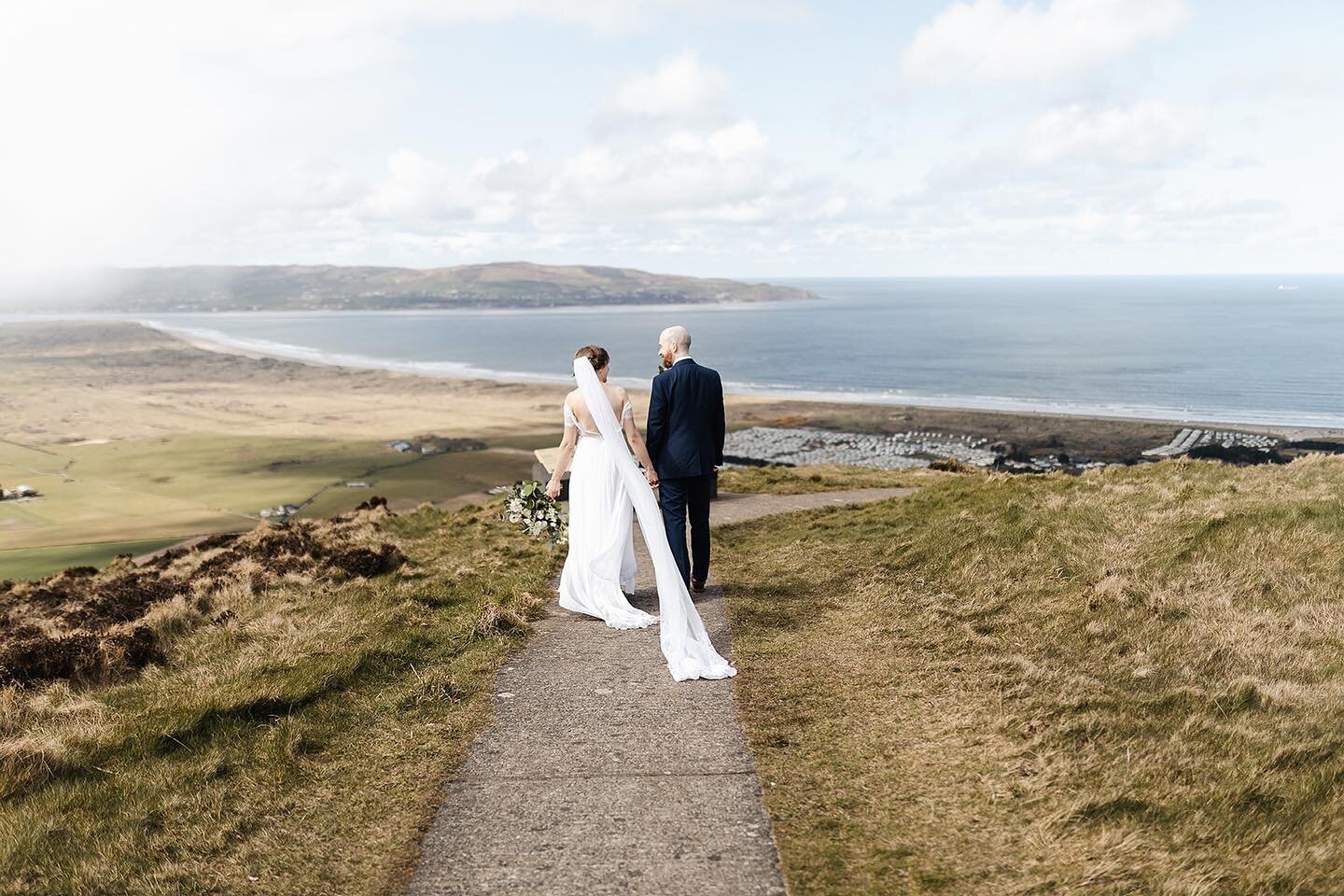 Beautiful moments in an even more beautiful day. 
Gemma &amp; Steven🤍