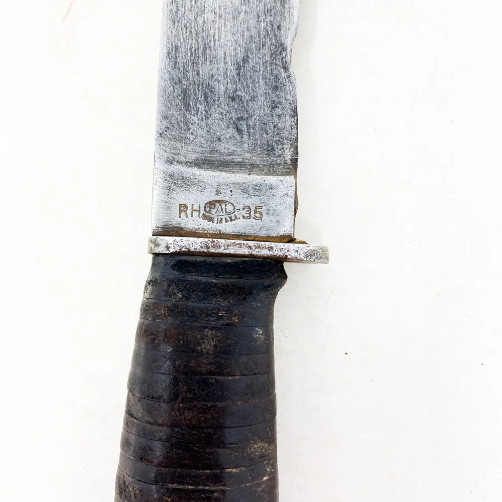 WWII U.S. Navy 'RH PAL 35' Theater Made Customized Knife with