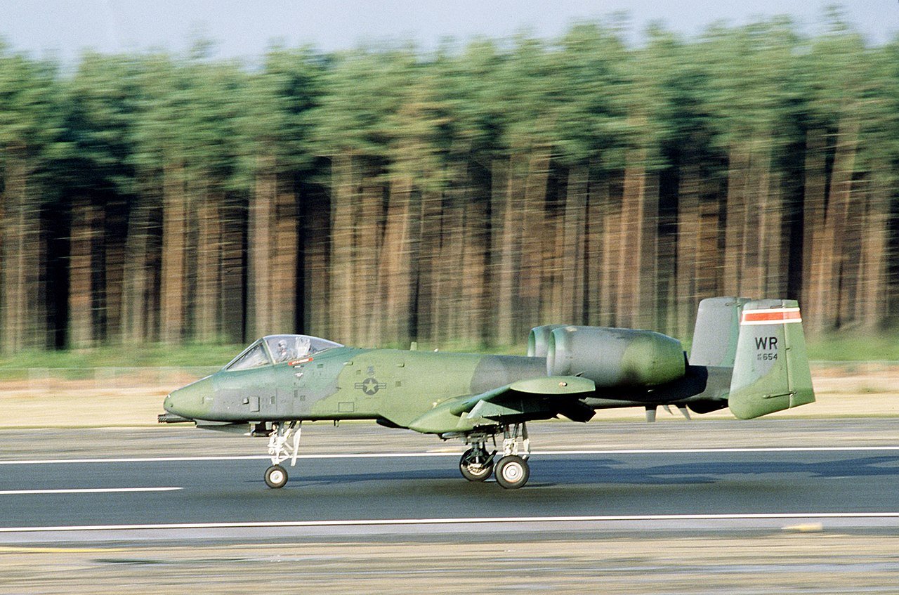 A-10A_78th_TFS_taking_off_1986.jpg