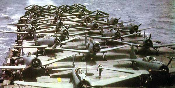 Douglas-TBD-Devastator-WWII-Torpedo-Bomber-USS-Enterprise.jpg