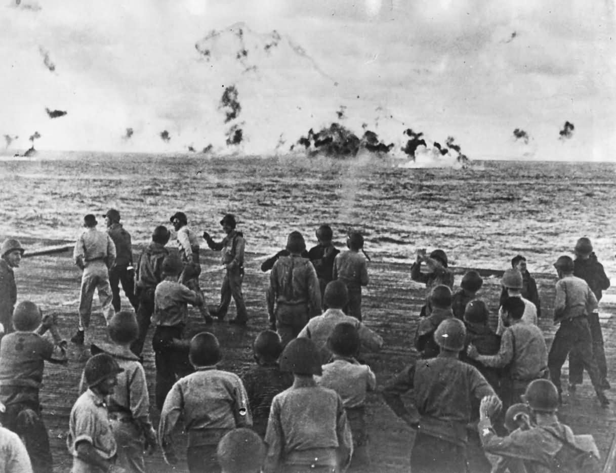 Task_Force_58_Carrier_Crew_Cheers_as_Japanese_Plane_Goes_Down_pacific.jpg