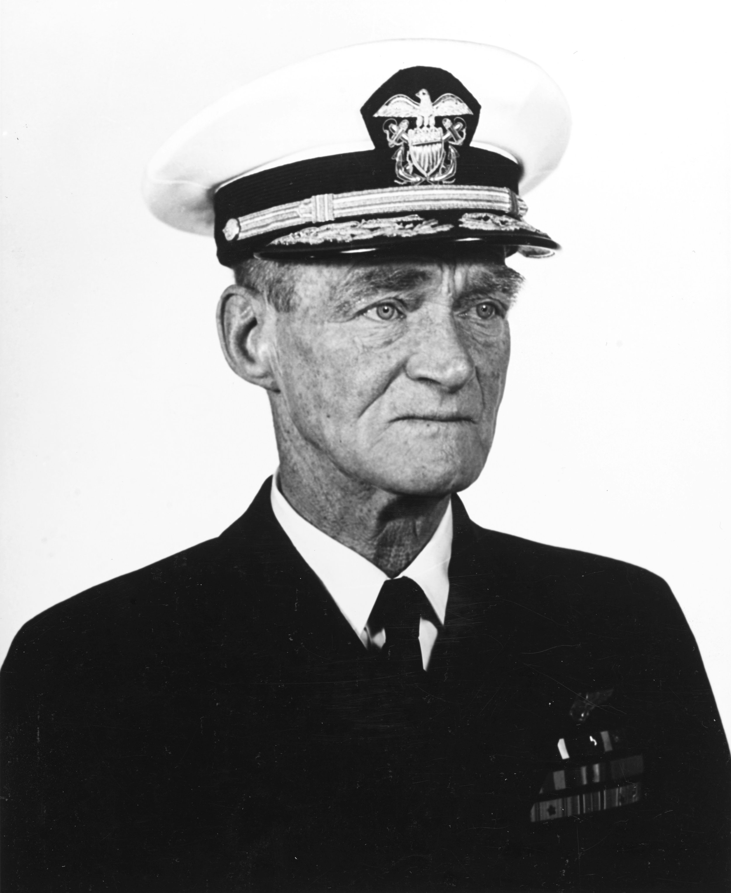 Vice_Admiral_Marc_A._Mitscher_during_World_War_II_(80-G-424169).jpg